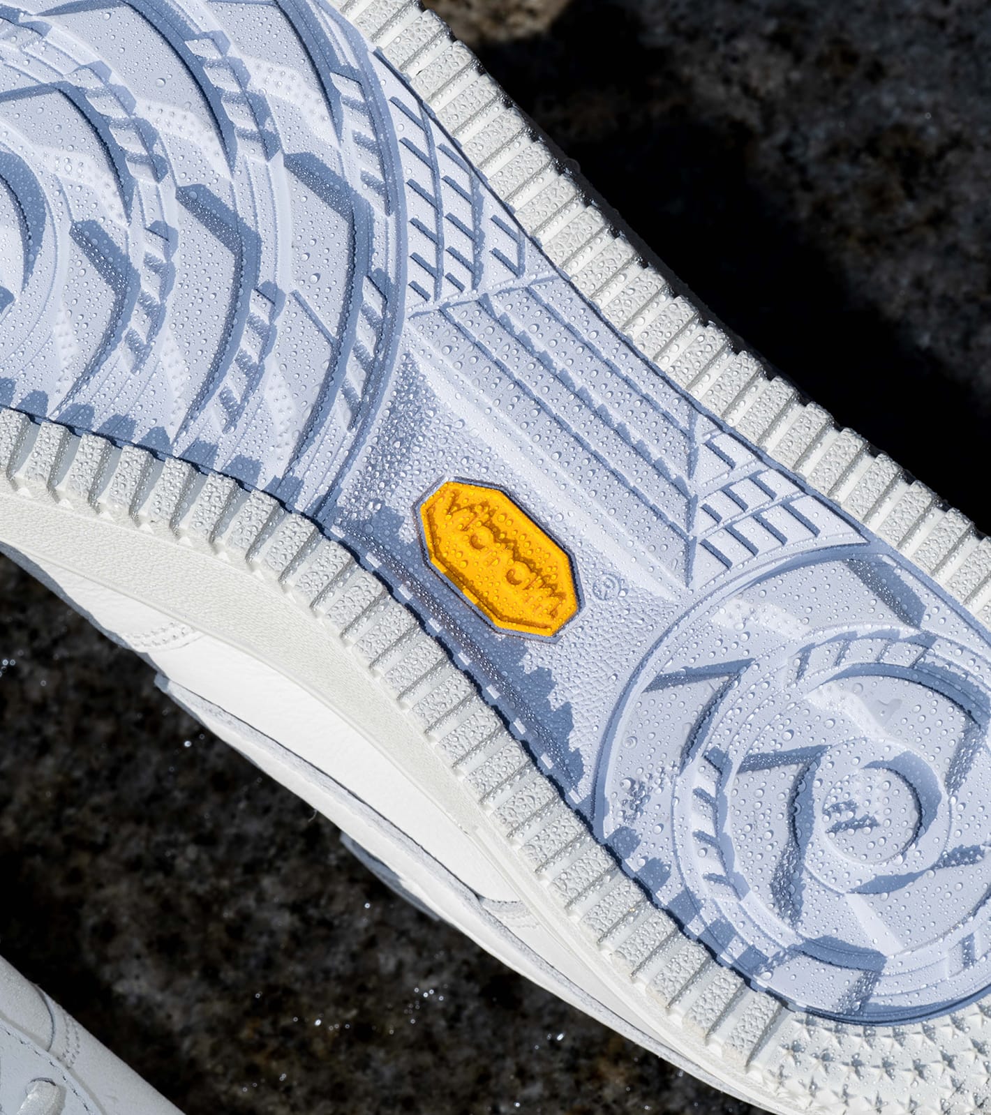 NIKE AIR FORCE 1 GTX Vibram