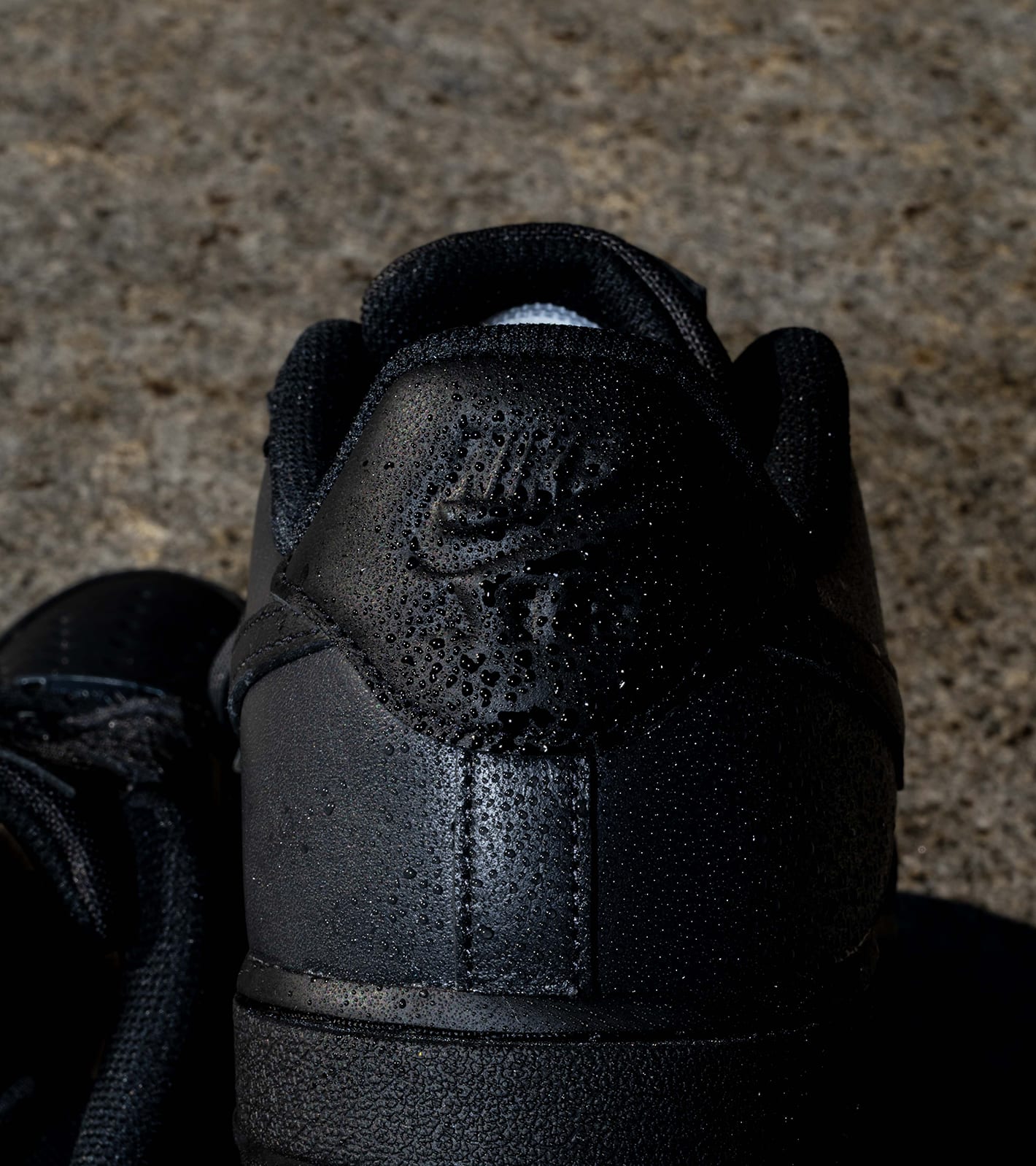 NIKE AIR FORCE 1 GTX Vibram