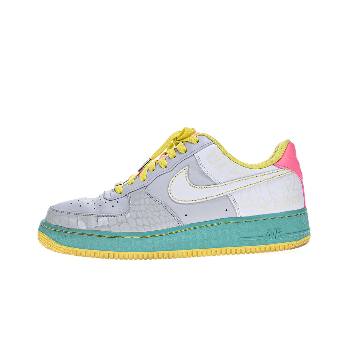 nike-air-force-1-lx-1con