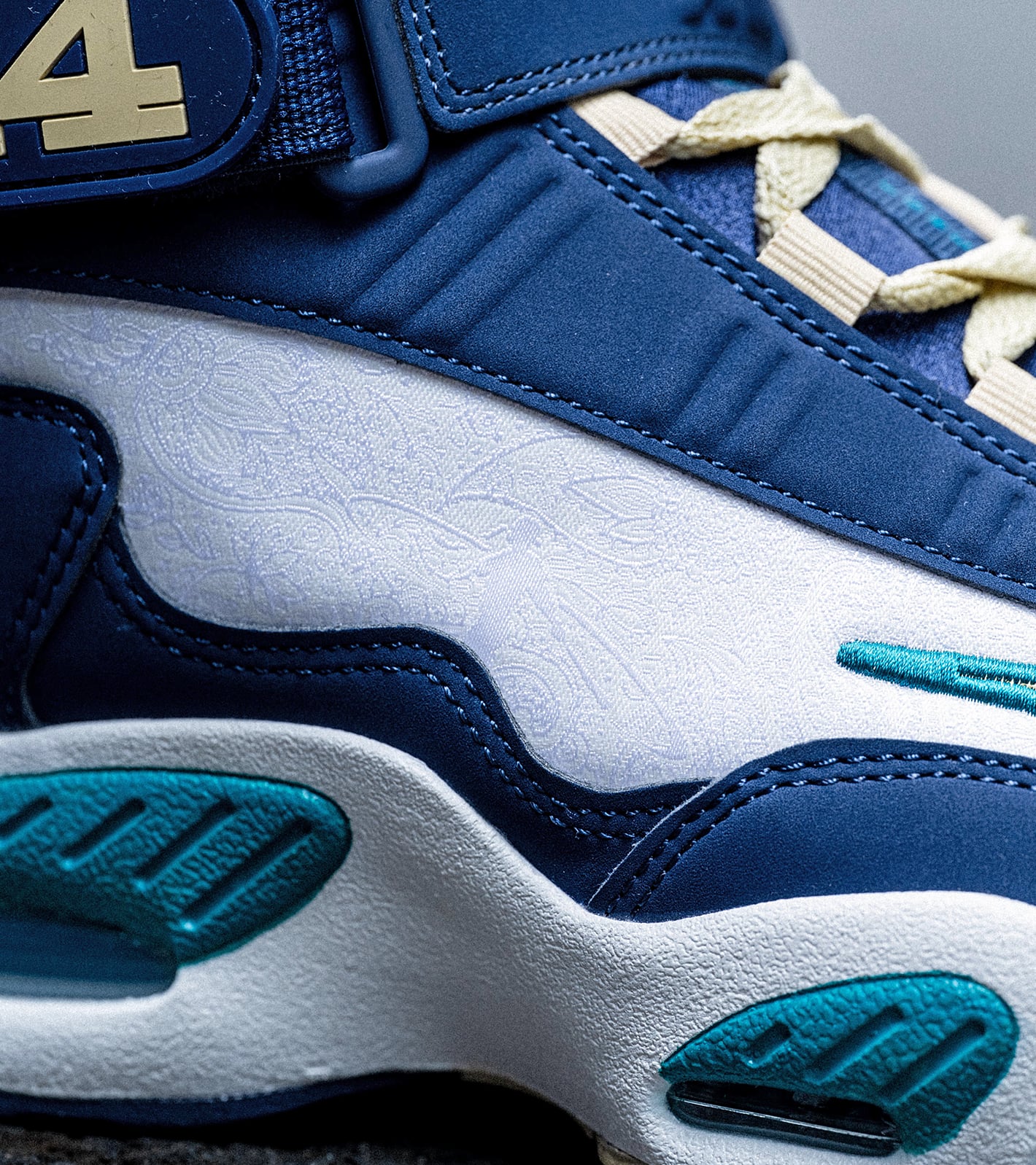 NIKE AIR GRIFFEY MAX 1