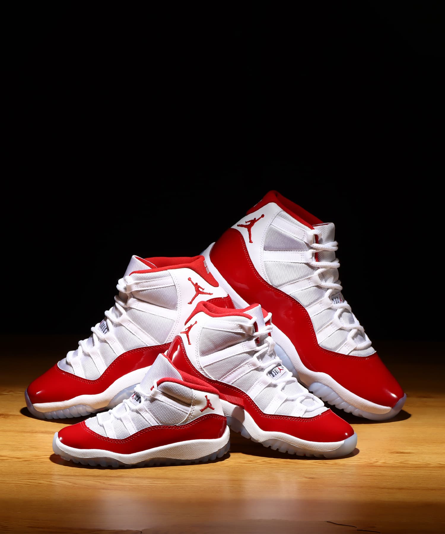 サイズ275cmUS95未使用　NIKE AIR JORDAN 11 RETRO CHERRY 26.5