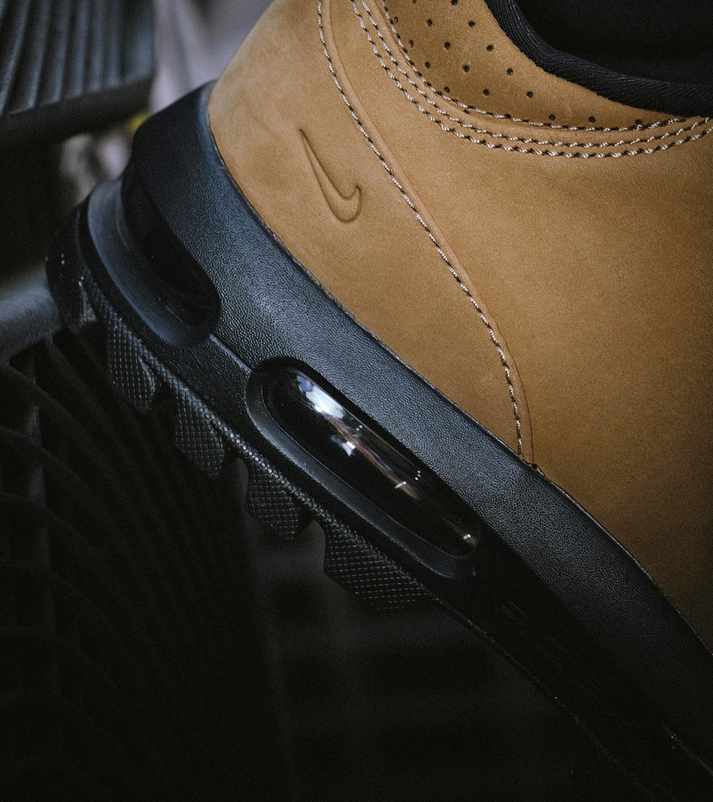 NIKE AIR MAX GOADOME LOW SP