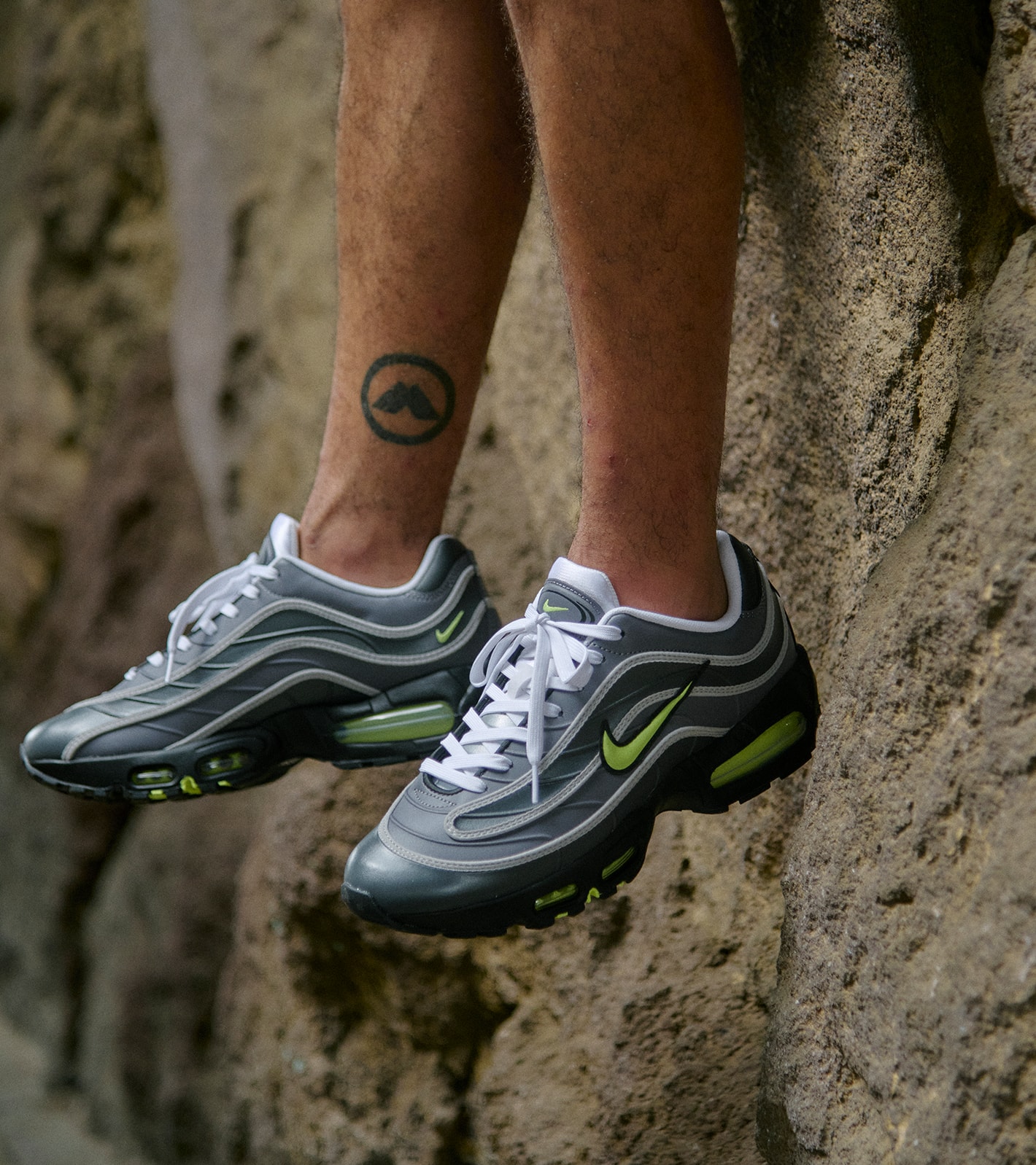 NIKE AIR MAX JOGA BONITO