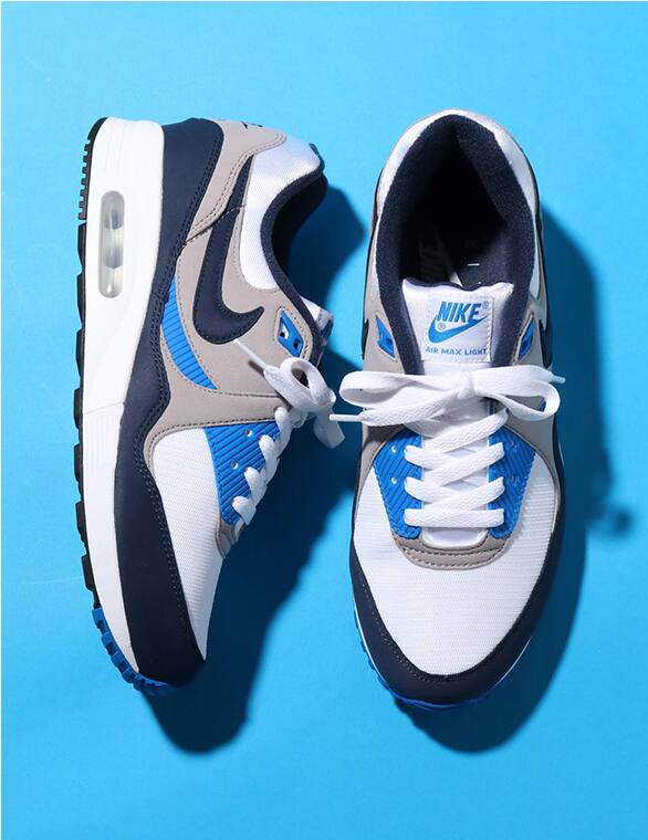 NIKE AIR MAX LIGHT スタイル１