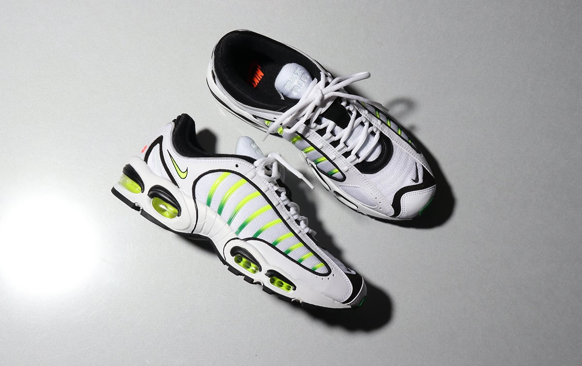 "NIKE AIR MAX TAILWIND IV"