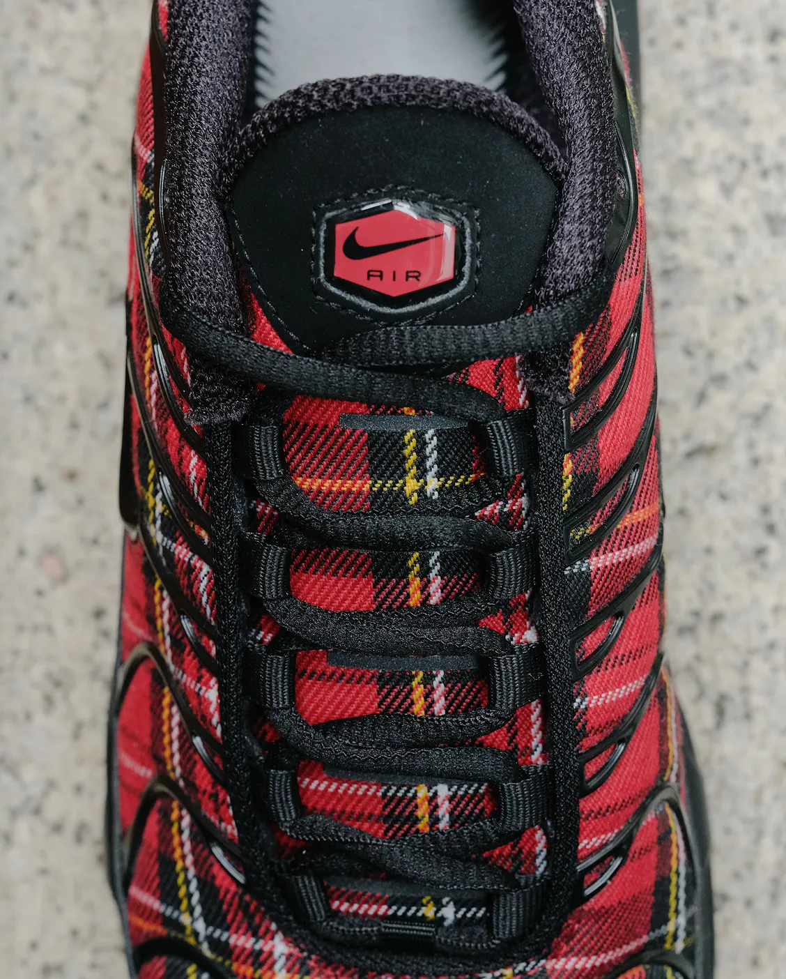 nike-check-pack