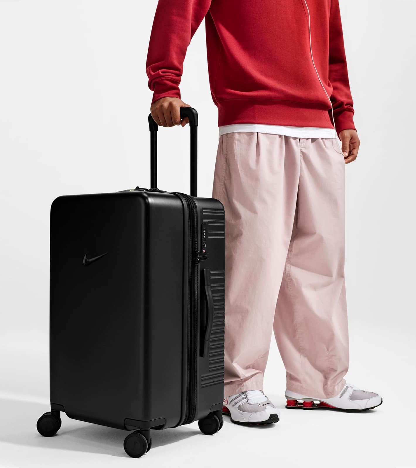 NIKE HARDSHELL LUGGAGE