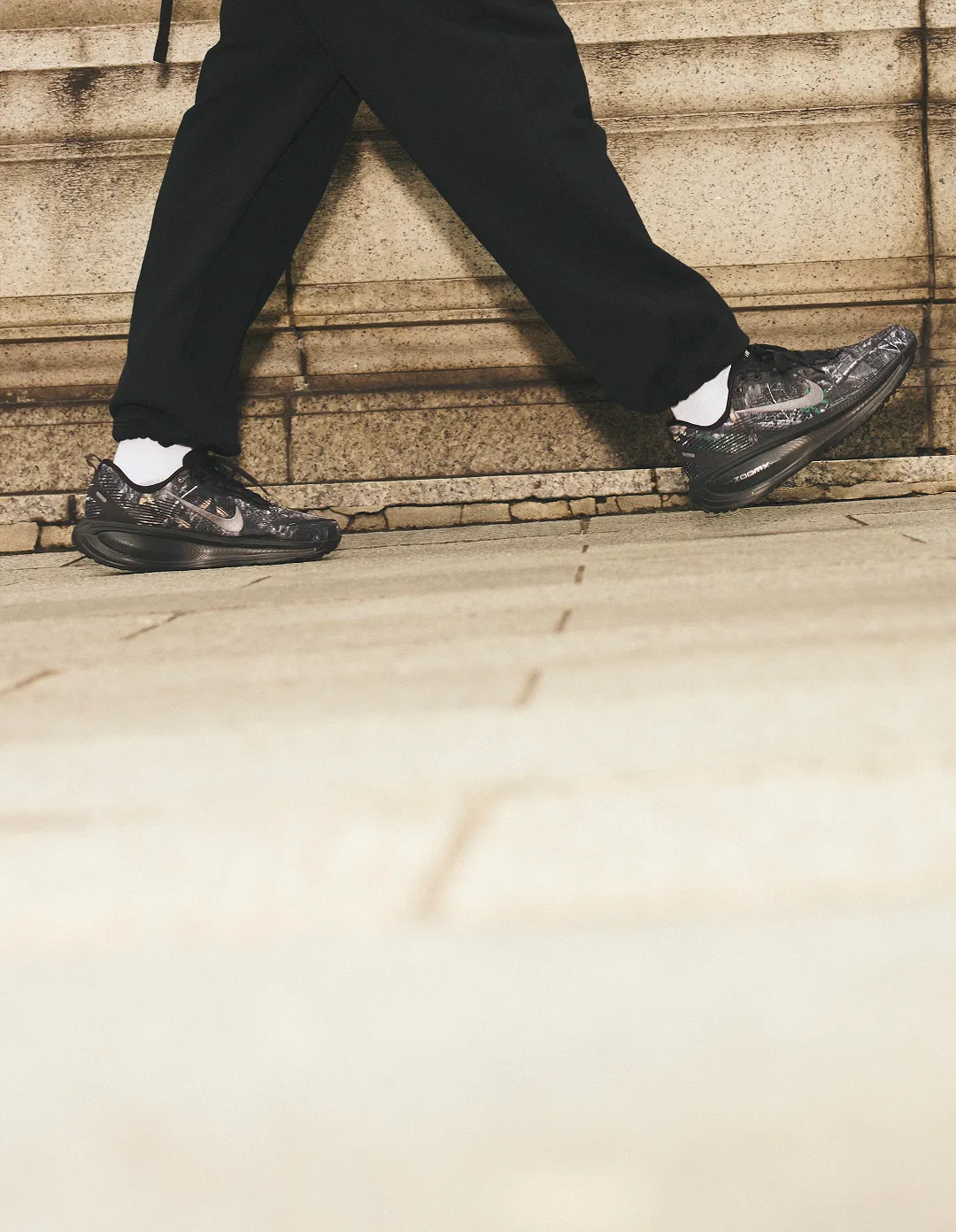 hoka-stealth-tech-collection-lp