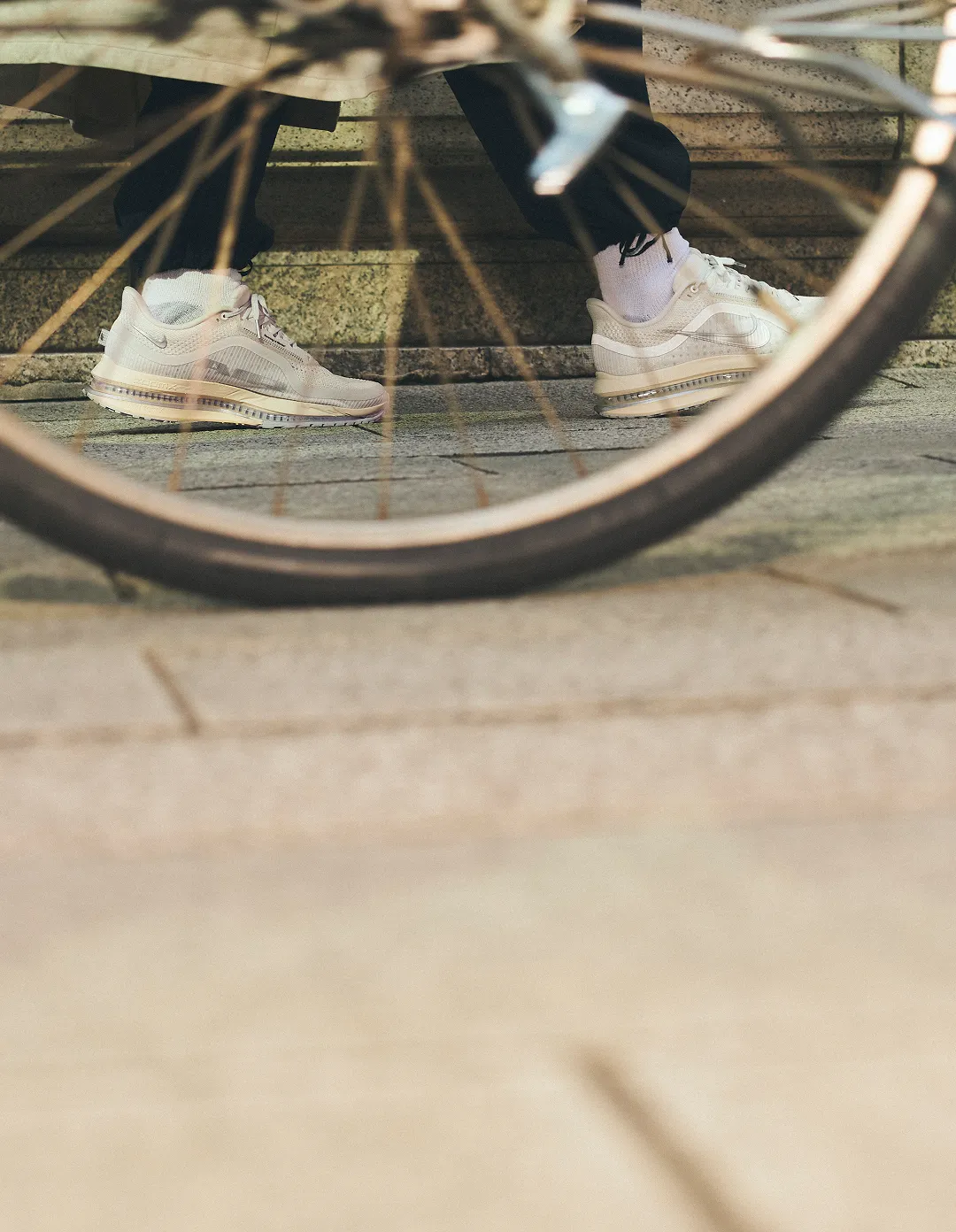 hoka-stealth-tech-collection-lp