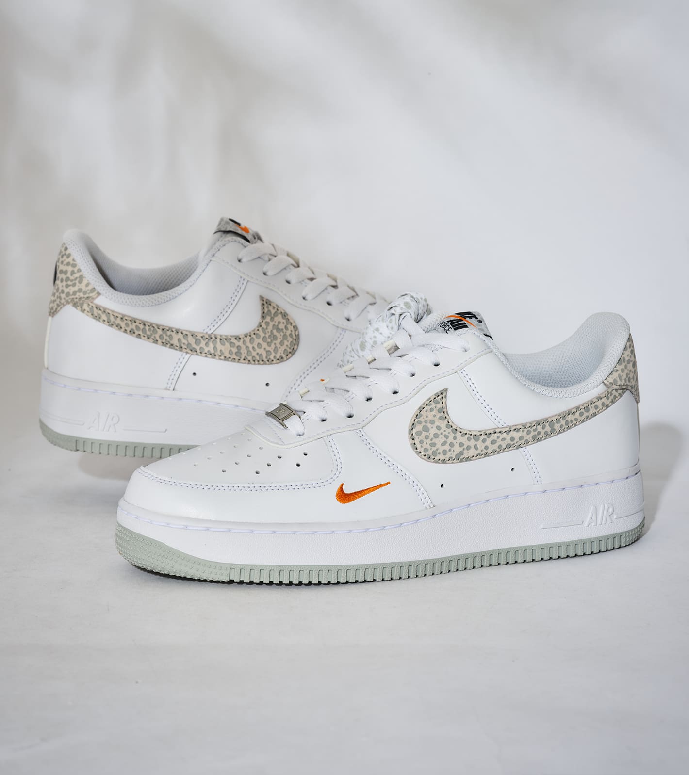 NIKE SAFARI PACK