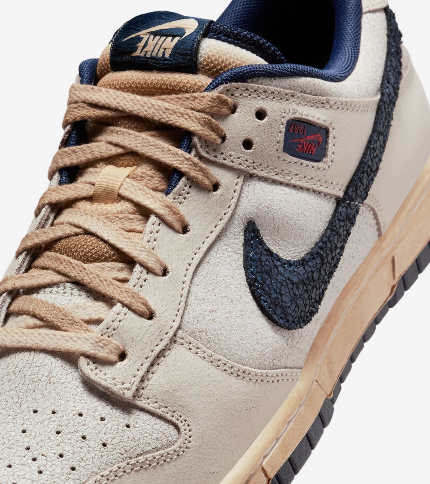 NIKE x Stranger Things