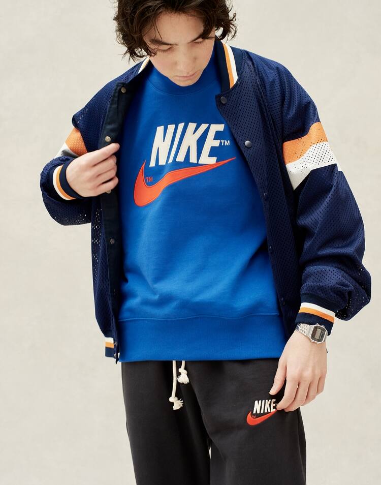 国内未発売 NIKE ナイキ トレンドカプセル スポーツウエア パーカー L ...