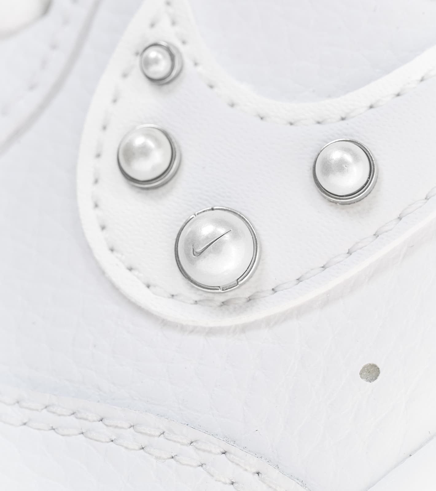 NIKE W AIR FORCE 1 '07