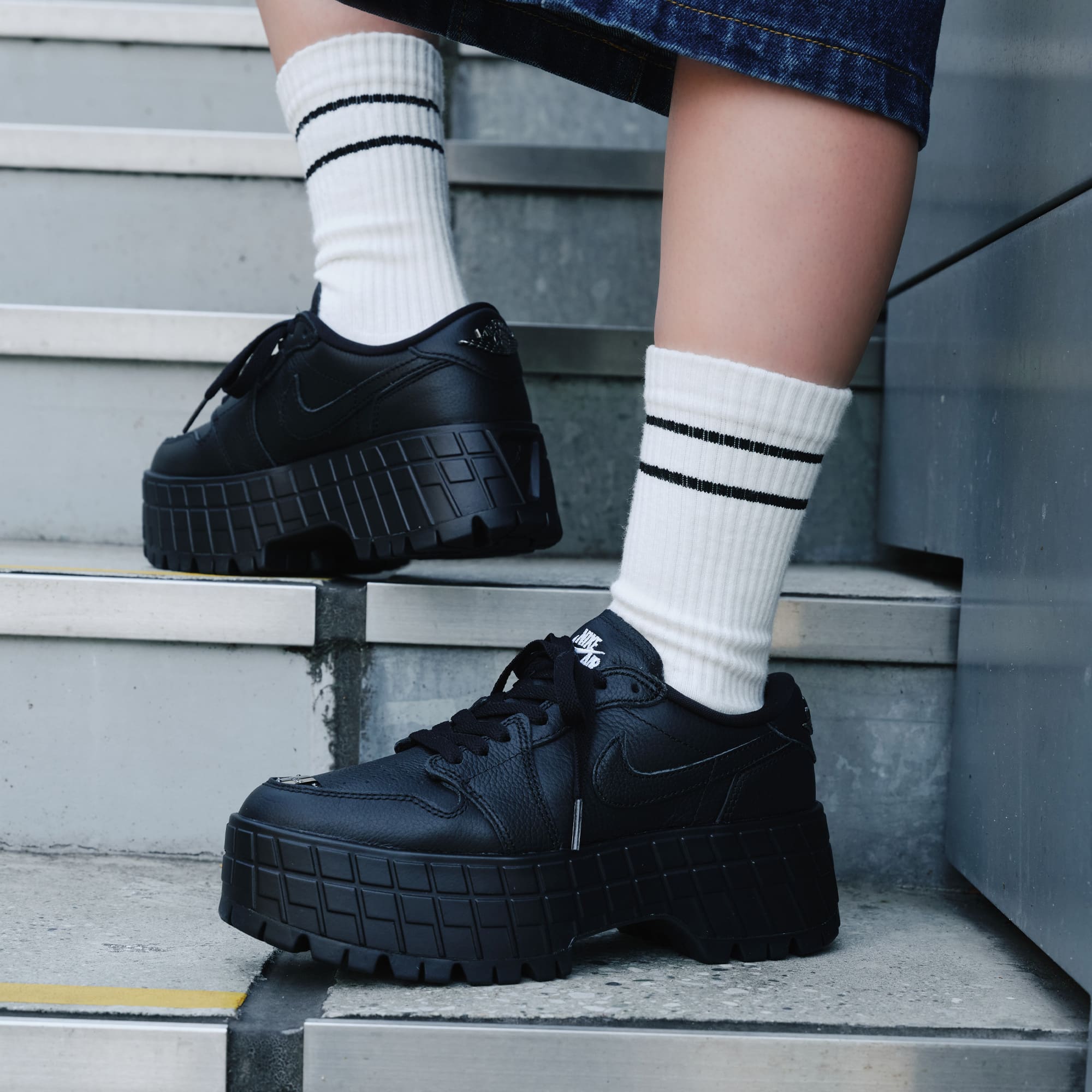 W AIR JORDAN 1 BROOKLYN LOW
