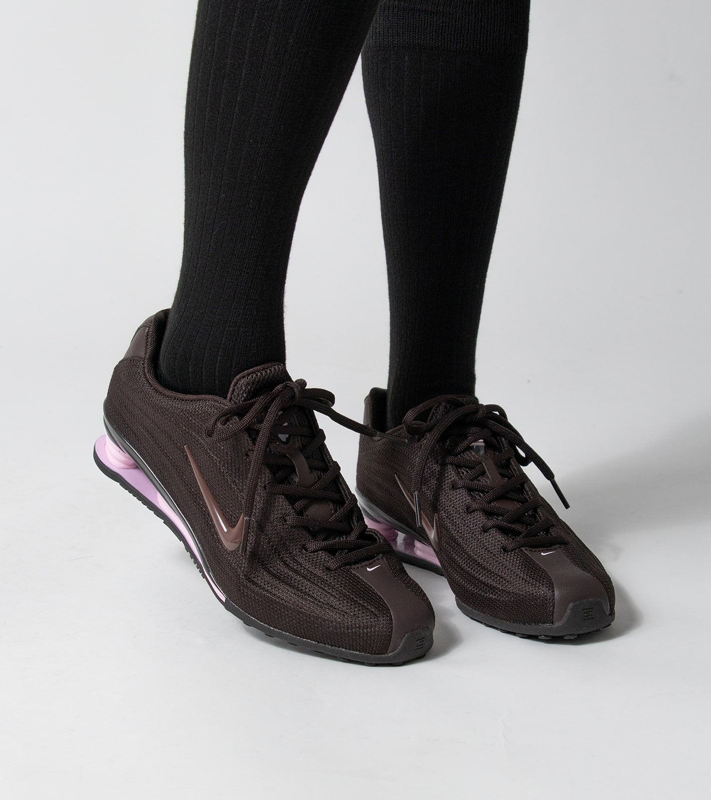 ナイキ NIKE ショックス shox NIKE公式】ナイキ ショックス Z ウィメンズシューズ.オンライン