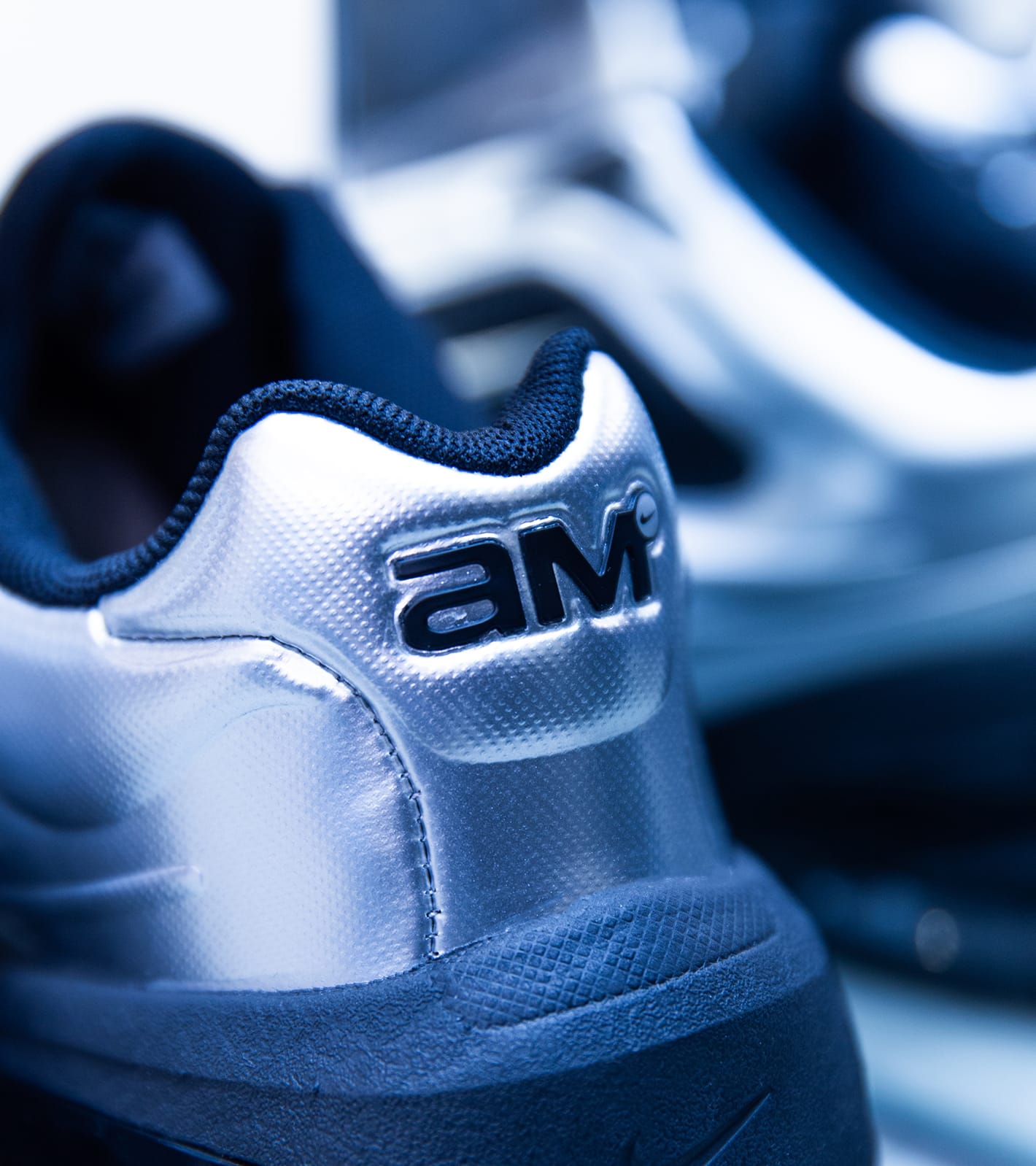 nike-wmns-air-max-muse