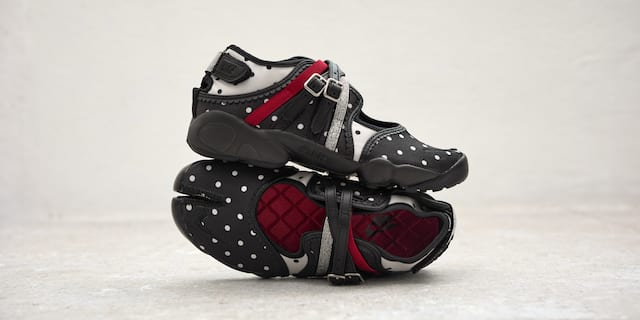 NIKE WMNS AIR RIFT BR FA26
