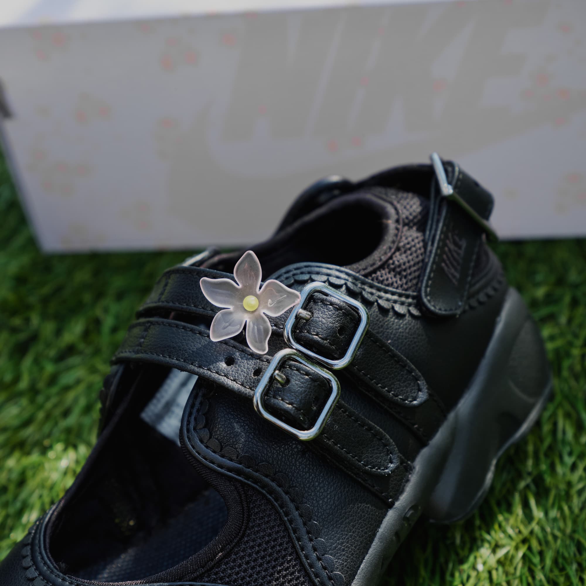 NIKE WMNS AIR RIFT BR