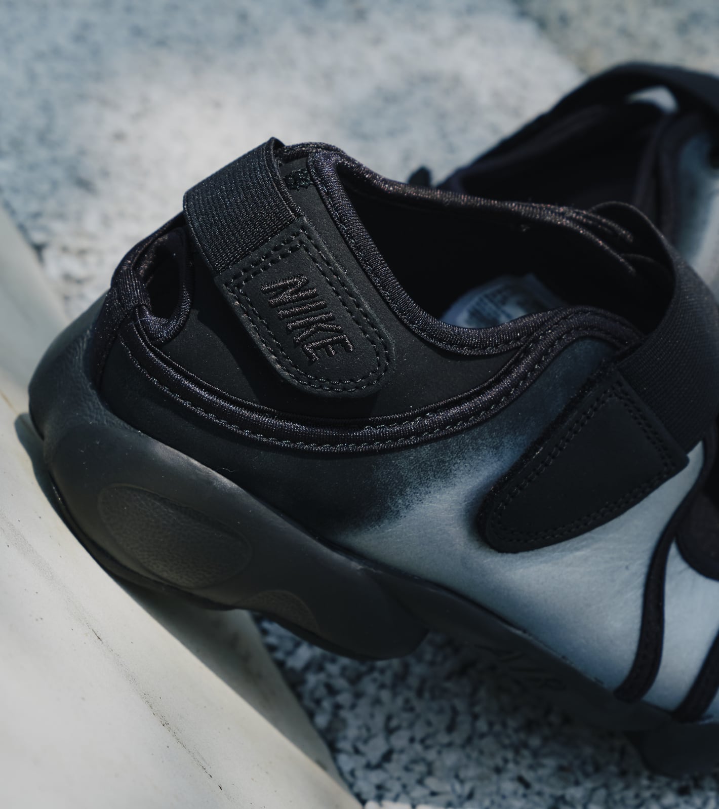 NIKE WMNS AIR RIFT LTR