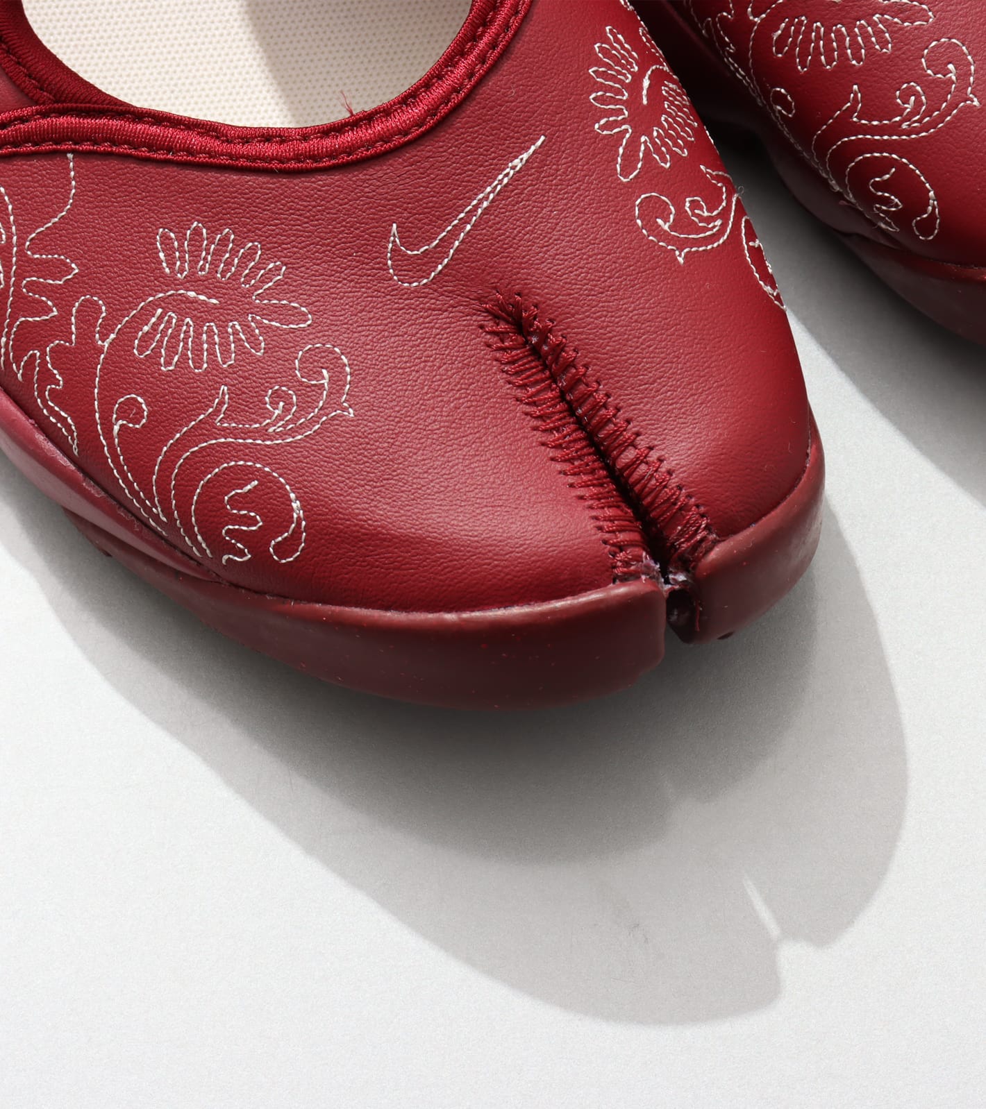 NIKE WMNS AIR RIFT