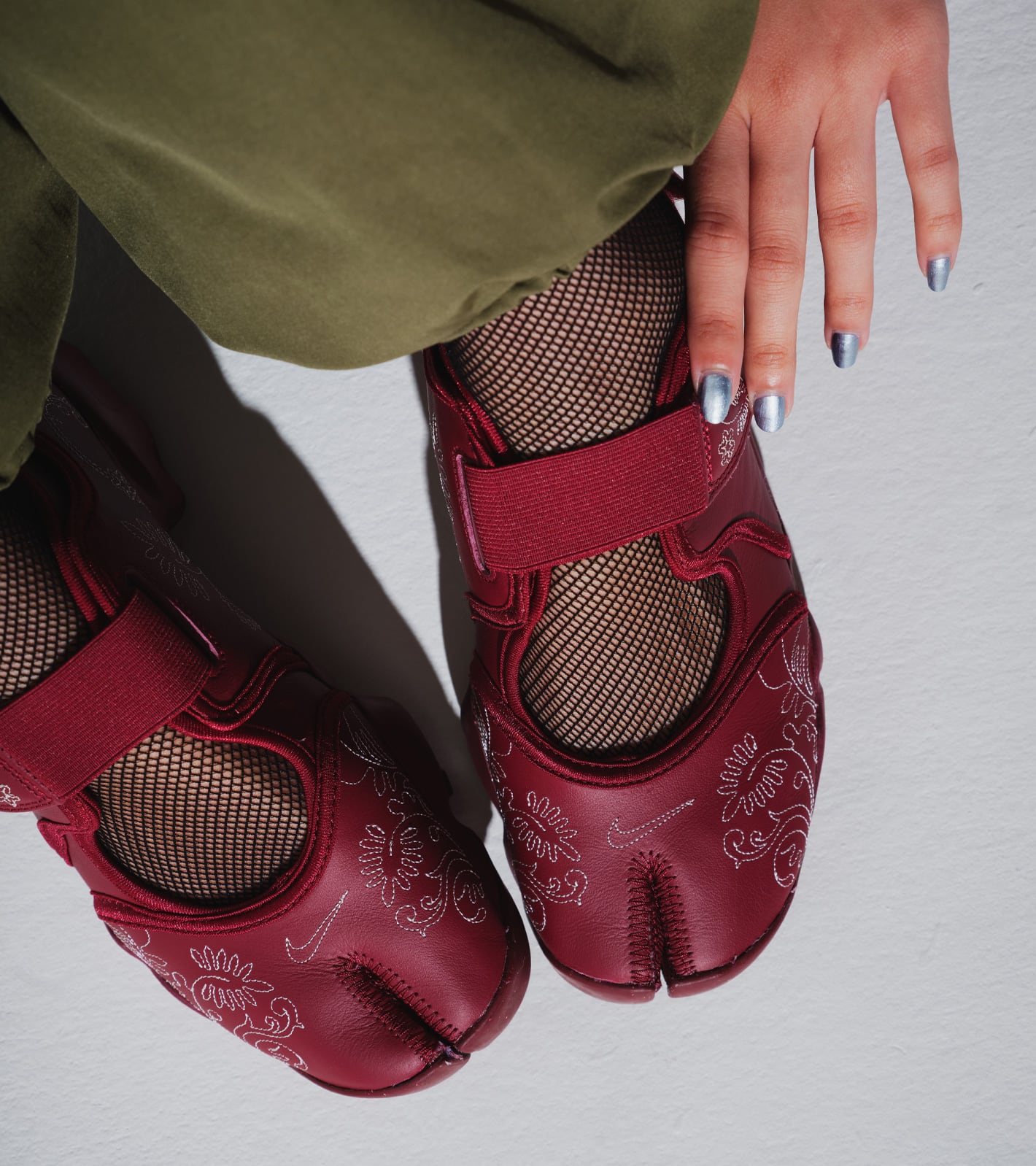 NIKE WMNS AIR RIFT