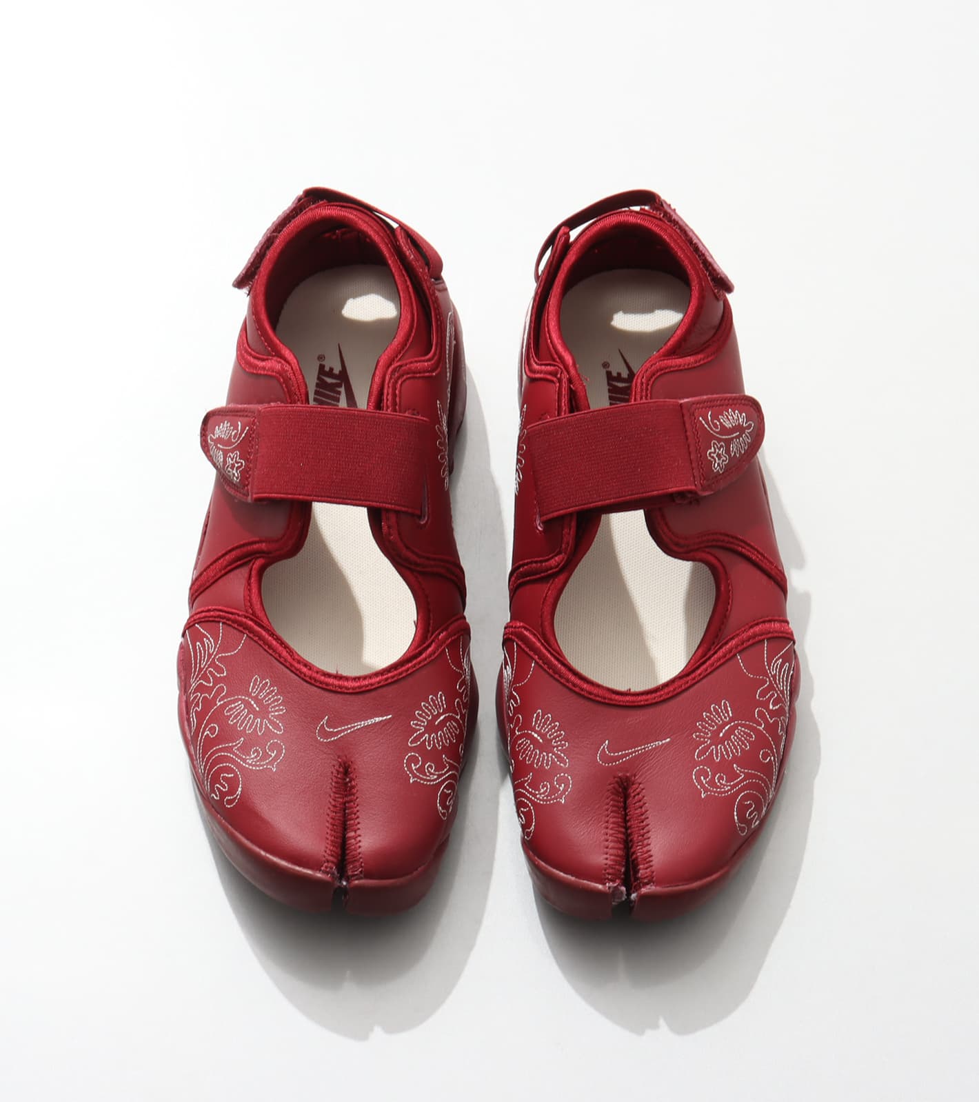 NIKE WMNS AIR RIFT