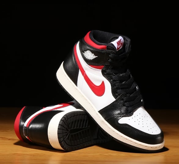 NIKE AIR JORDAN 1 HIGH OG / GS APP抽選販売