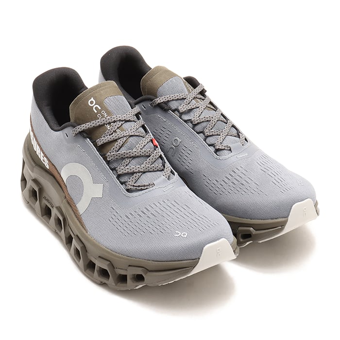 On x PLEASURES x The Loop Running Supply Co