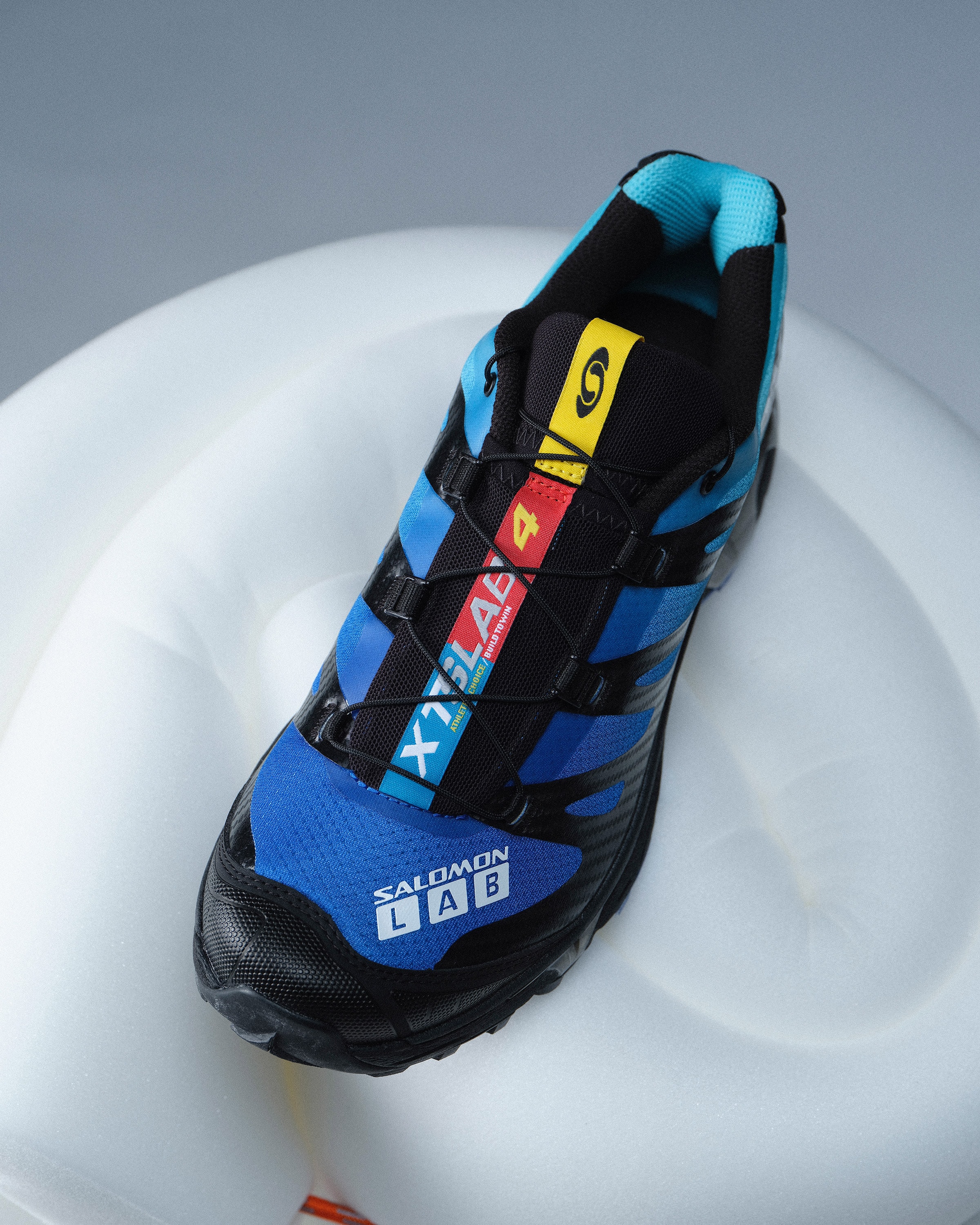 salomon-xt-4-pop-up-store-look-book