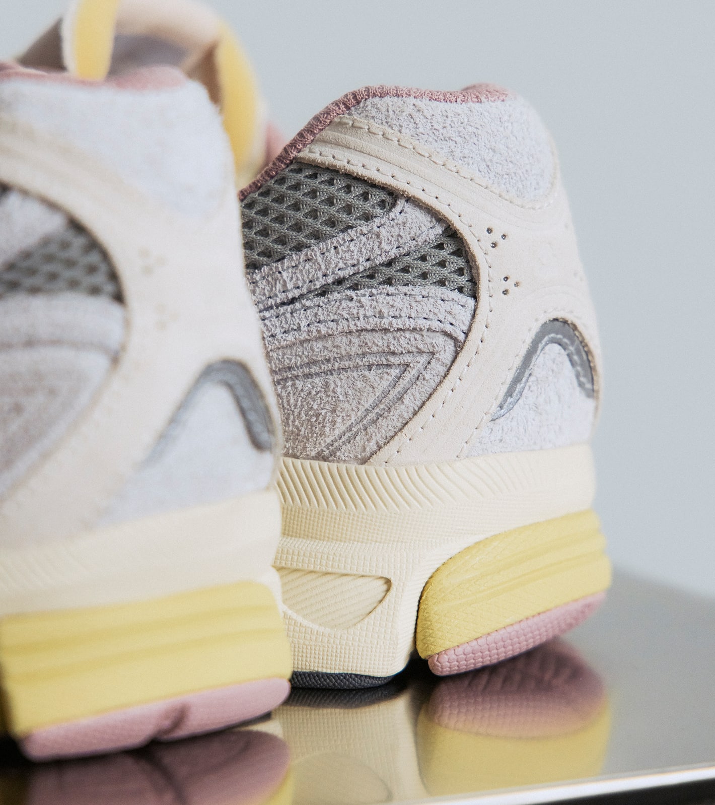 Saucony PROGRID GUIDE 7 x 3sixteen