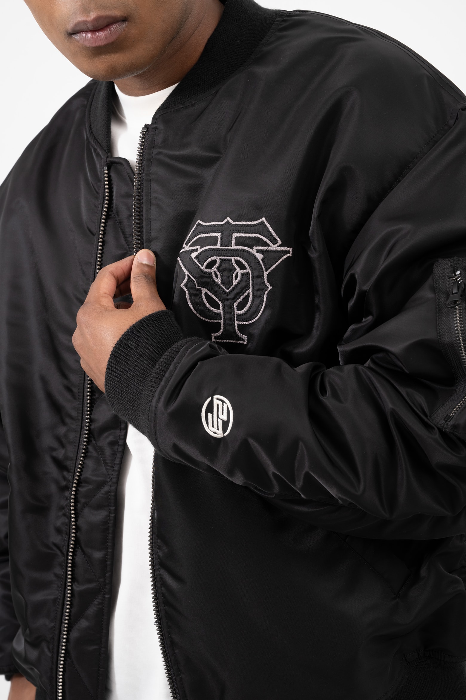 tokyo-23-fw25-collection-look-book