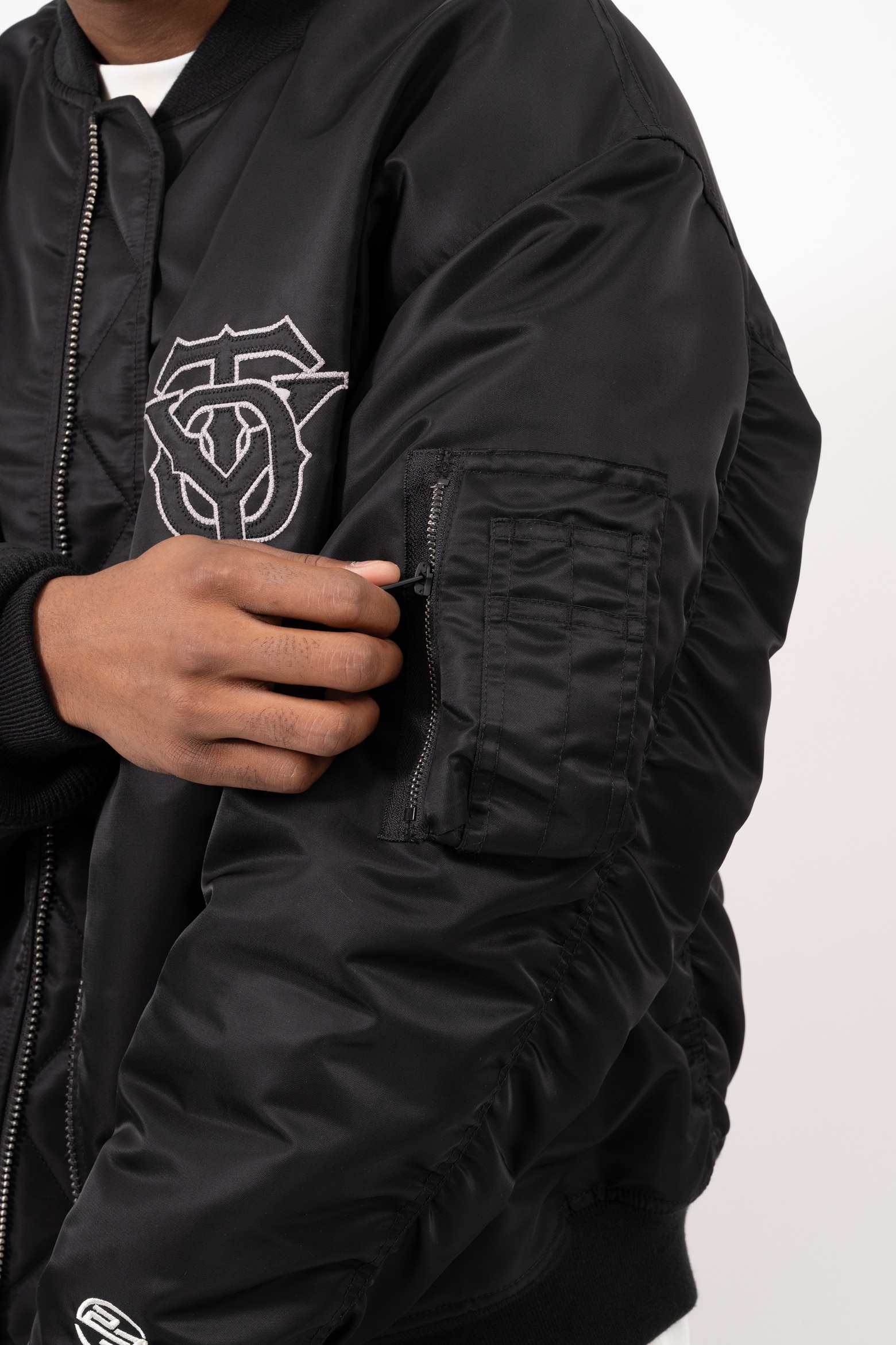 tokyo-23-fw25-collection-look-book