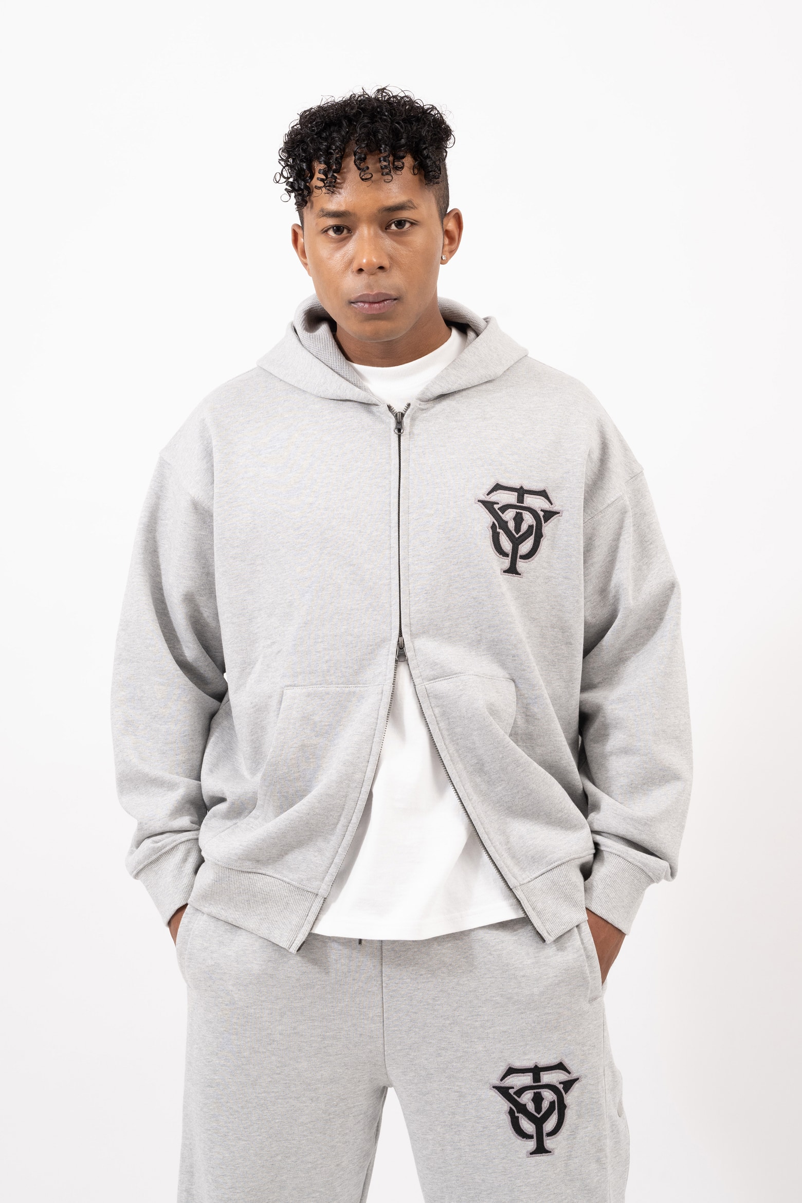 tokyo-23-fw25-collection-look-book