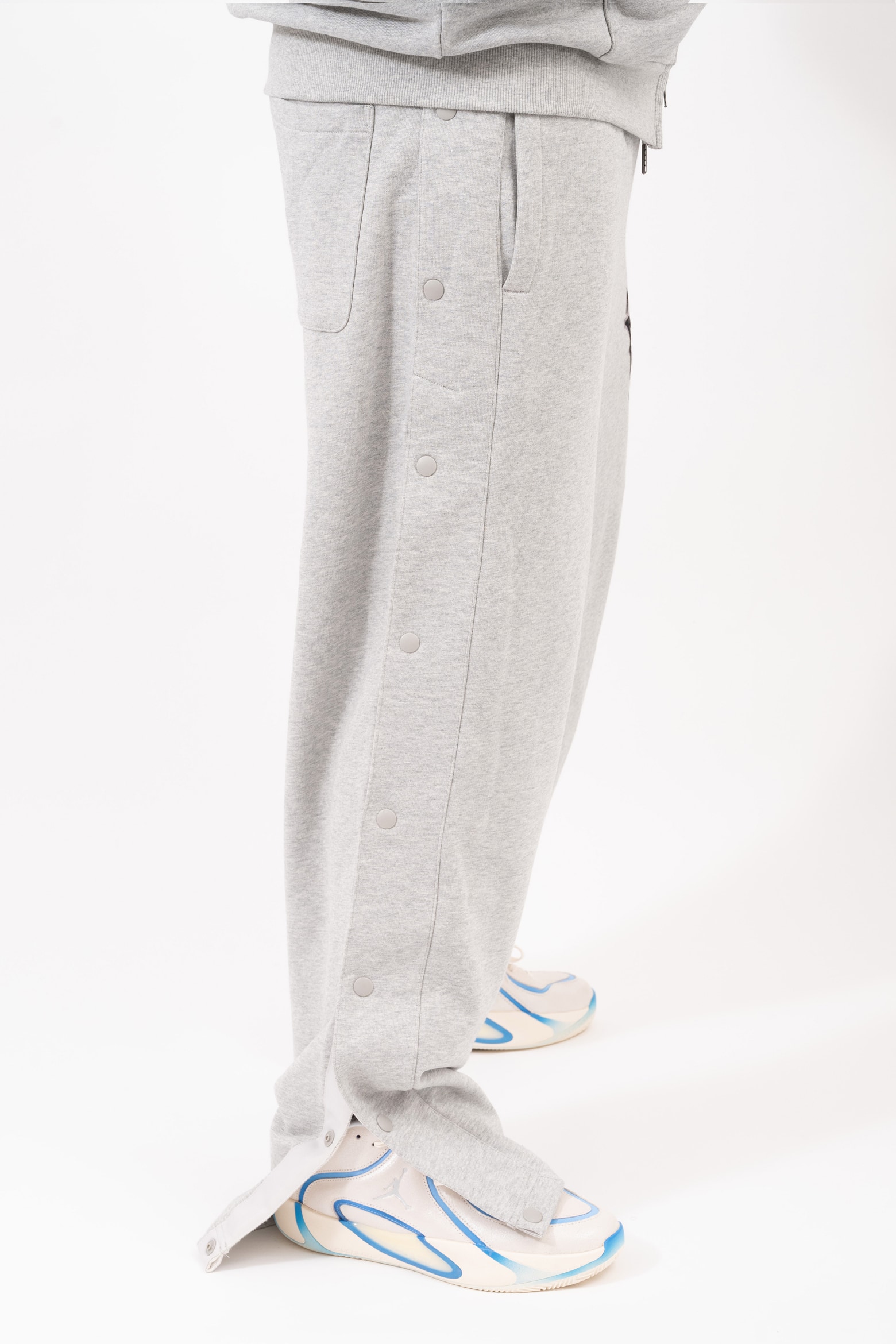 tokyo-23-fw25-collection-look-book