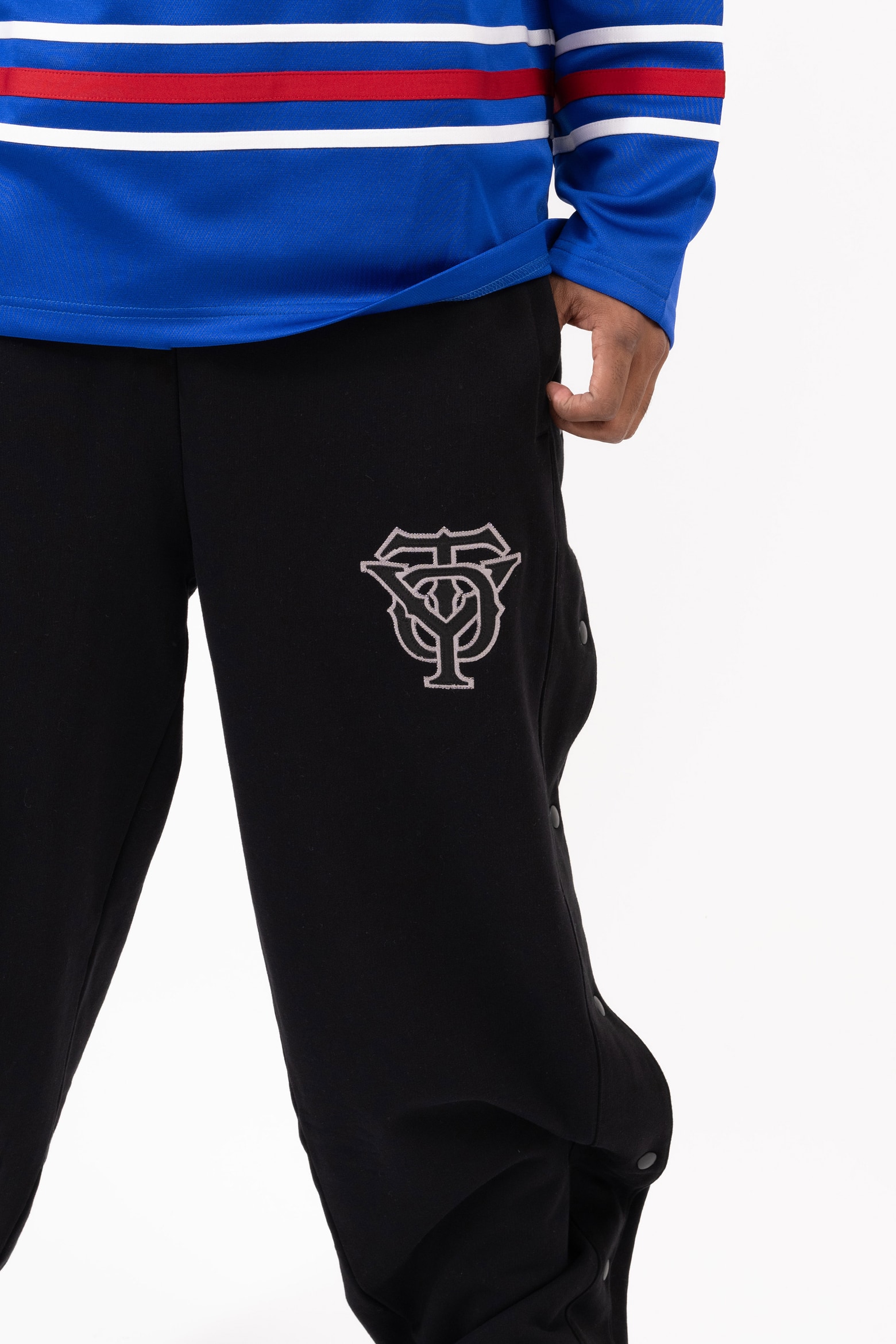 tokyo-23-fw25-collection-look-book