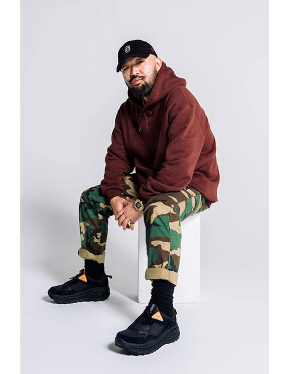 UGG 805 X MLT NMU