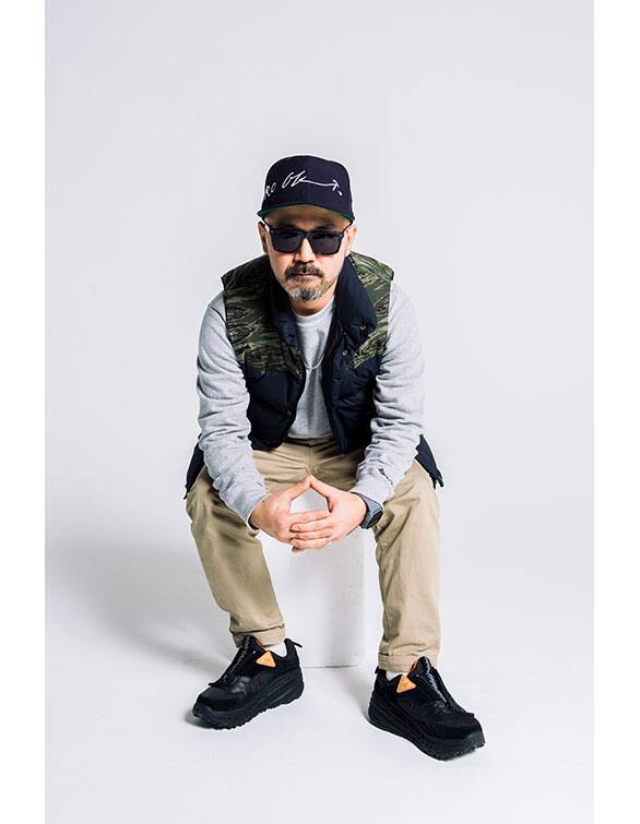 UGG 805 X MLT NMU