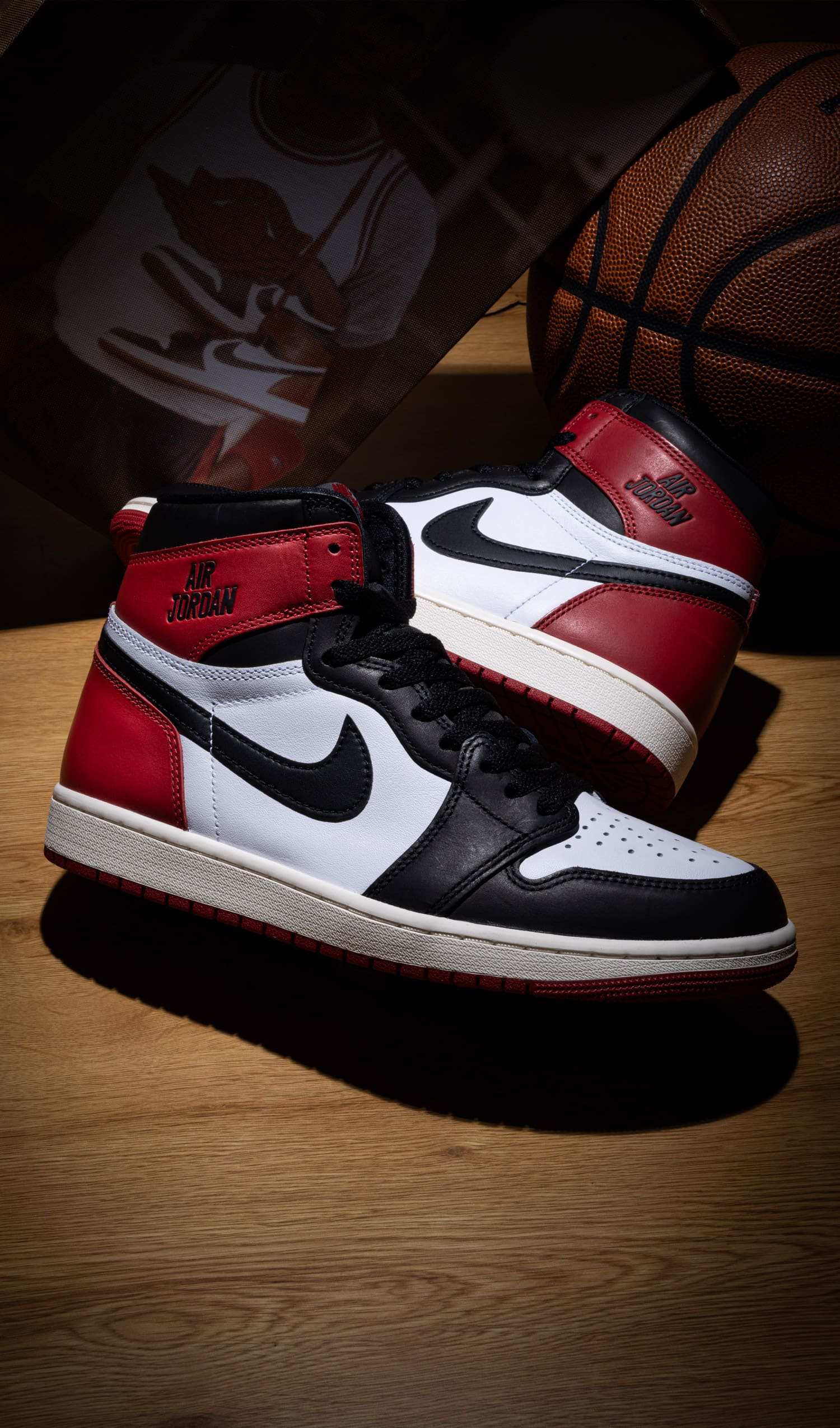 JORDAN BRAND AIR JORDAN 1 RETRO HIGH OG ' Black Toe '