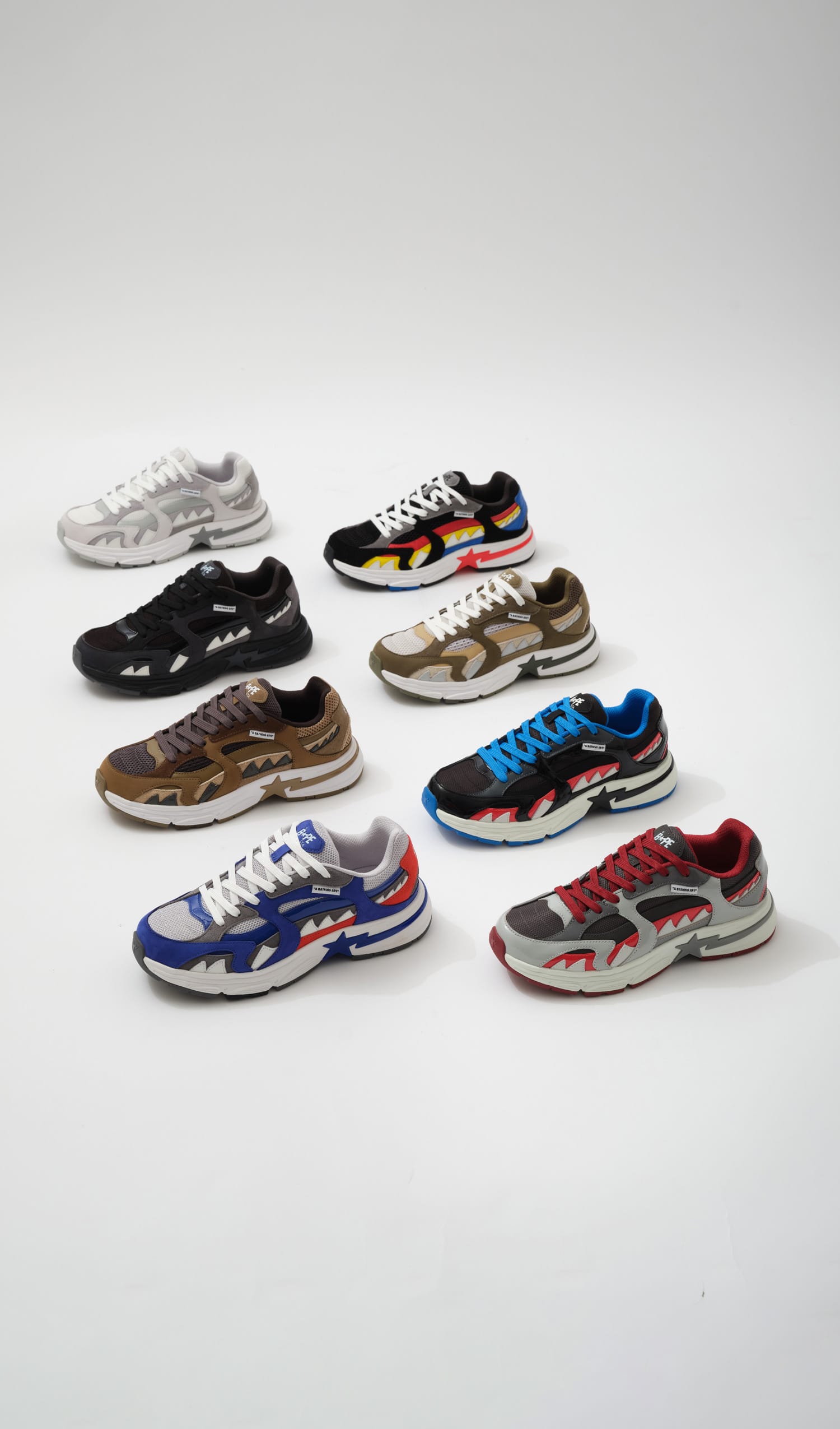 A BATHING APE®︎ SHARK STA