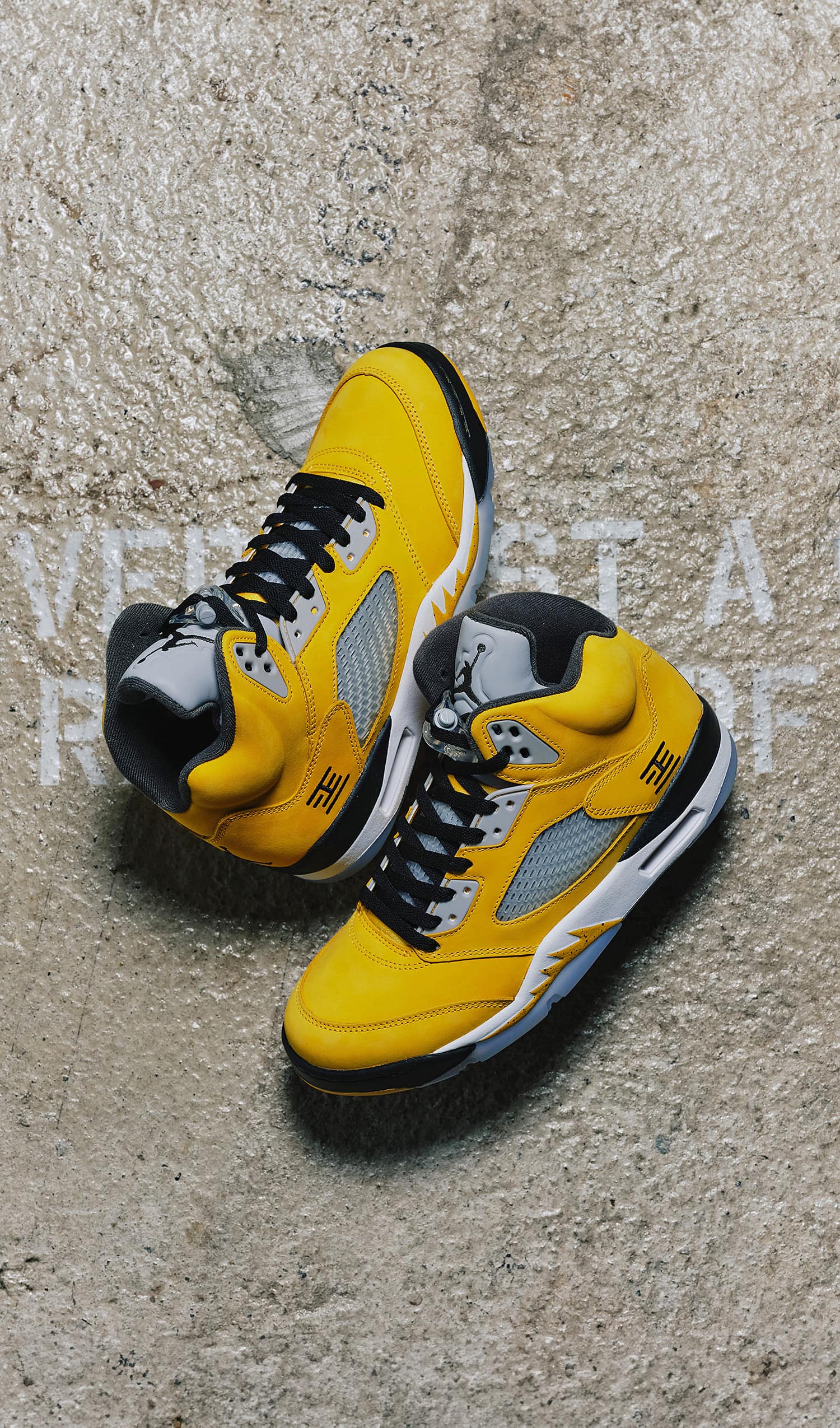 JORDAN BRAND AIR JORDAN 5 RETRO T23