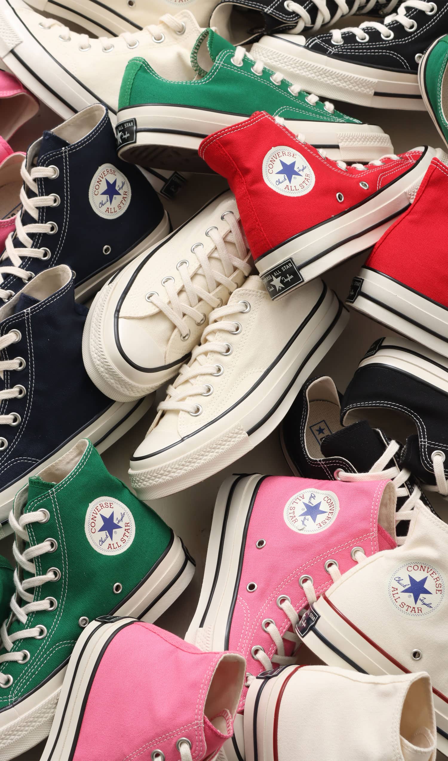CONVERSE WOMEN'S COLLECTION