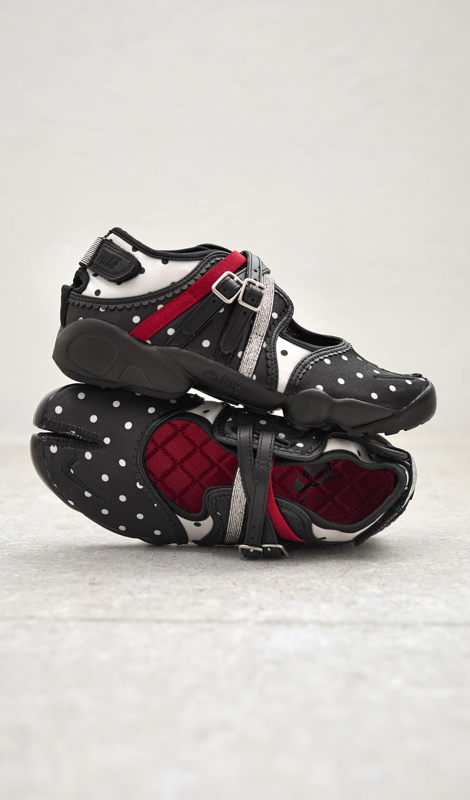 NIKE WMNS AIR RIFT BR