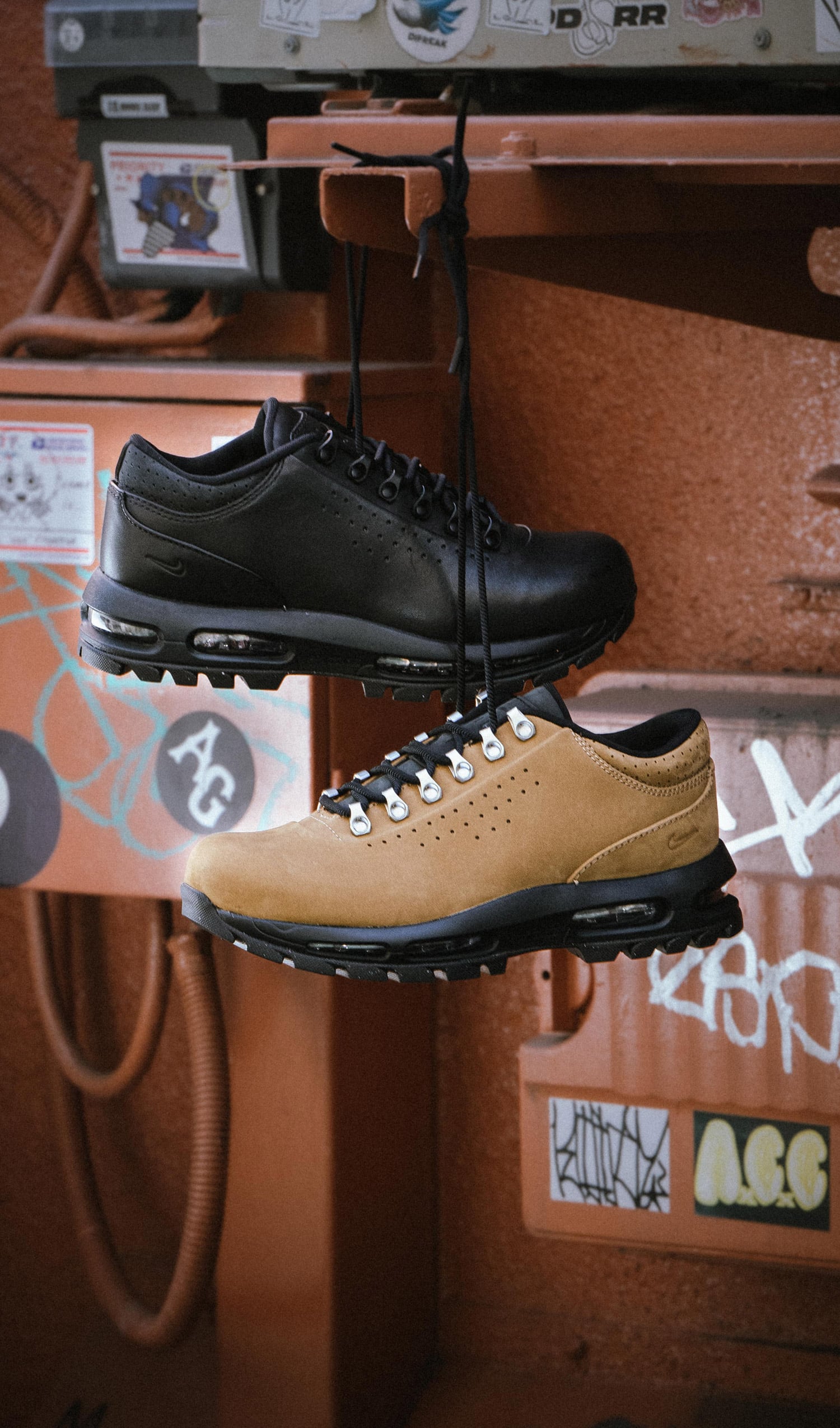 NIKE AIR MAX GOADOME LOW SP