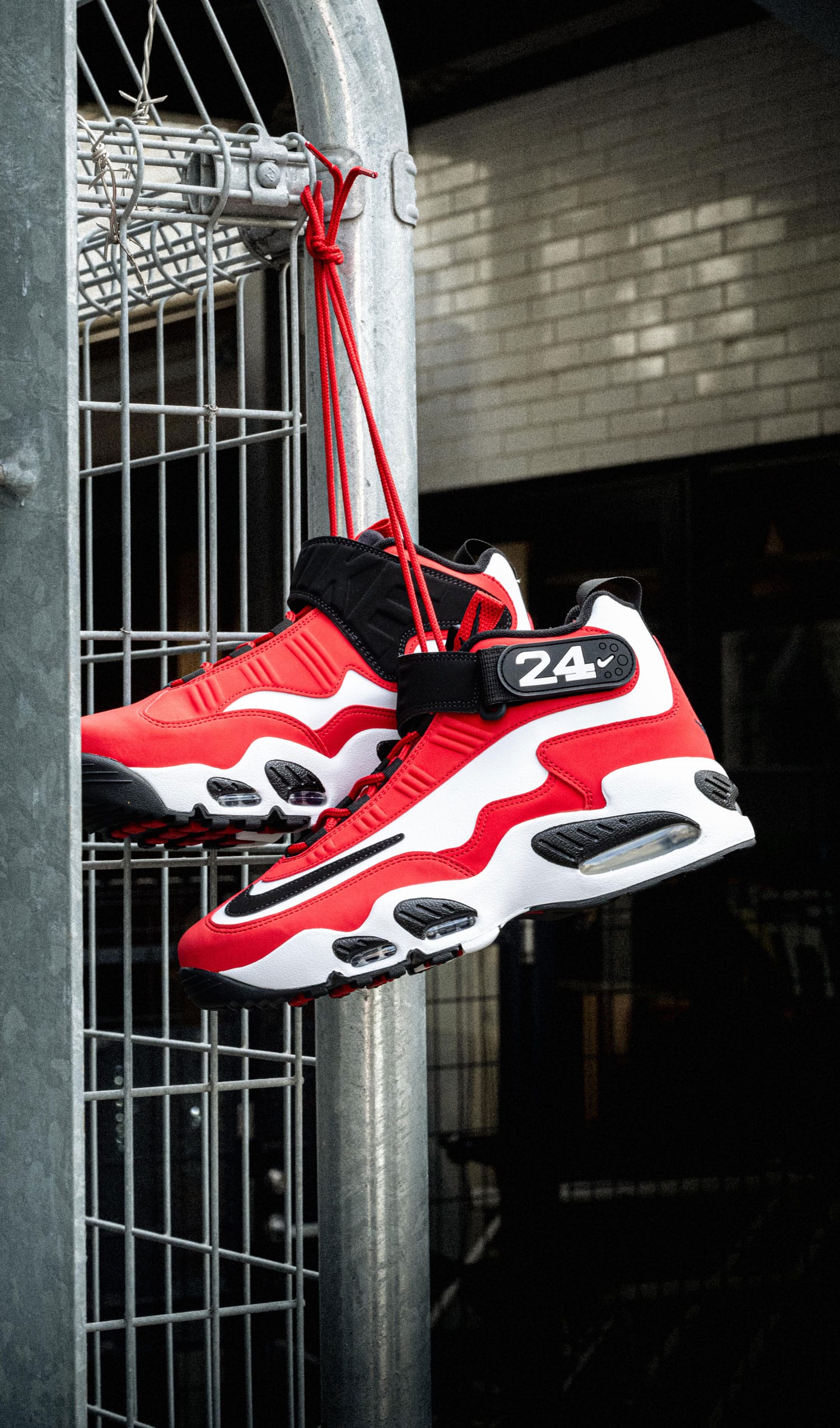 NIKE AIR GRIFFEY MAX 1