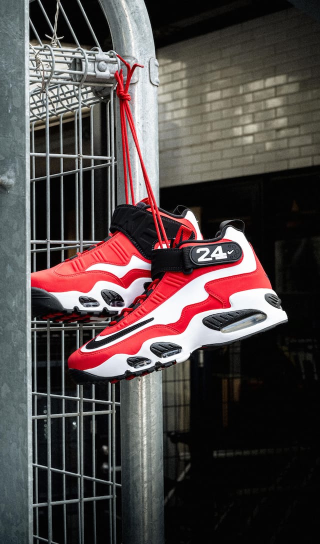 NIKE AIR GRIFFEY MAX 1