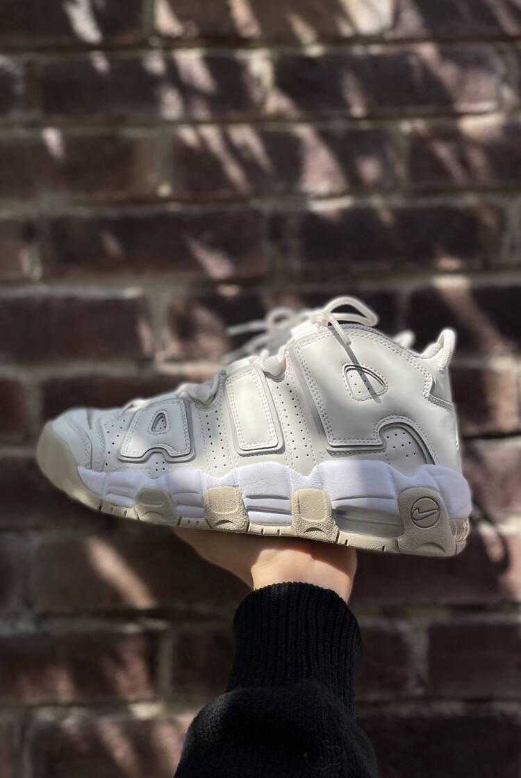 NIKE AIR MORE UPTENPO (GS)
