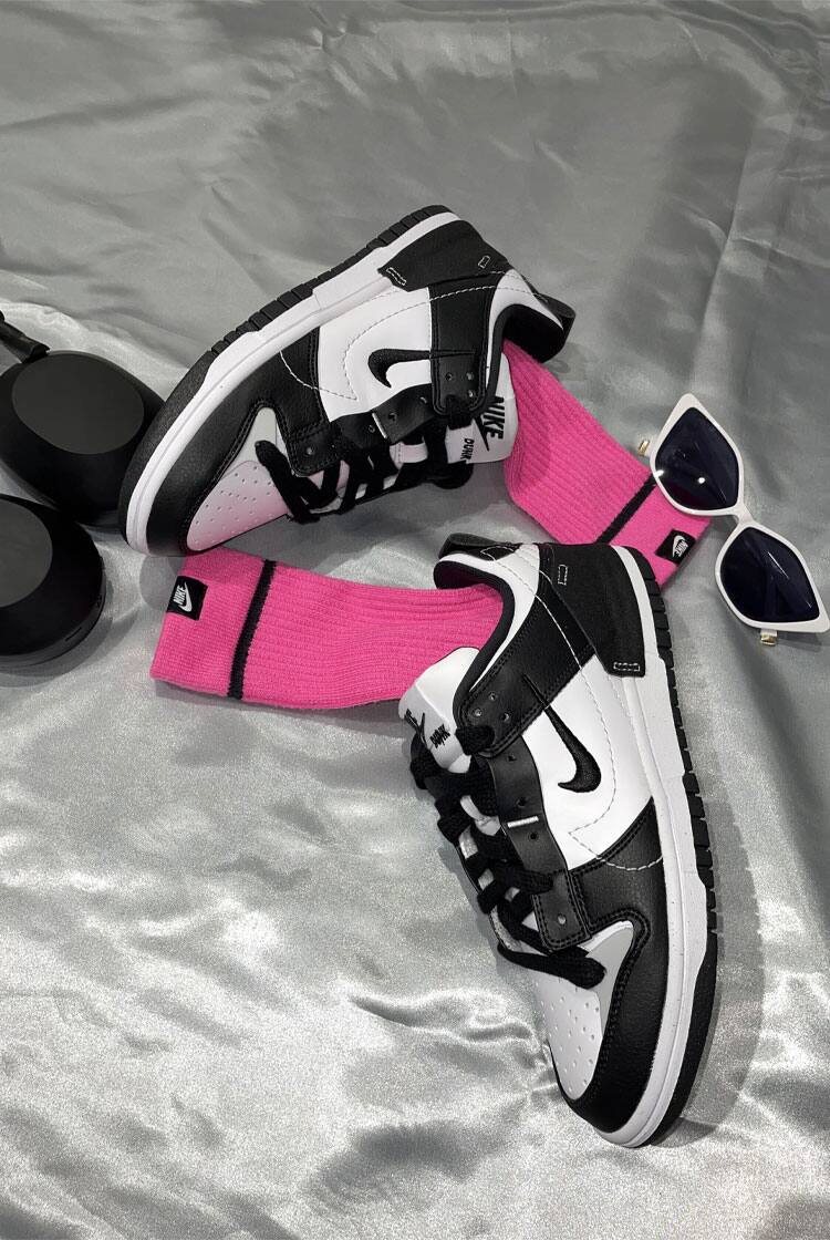 W NIKE DUNK LOW DISRUPT 2