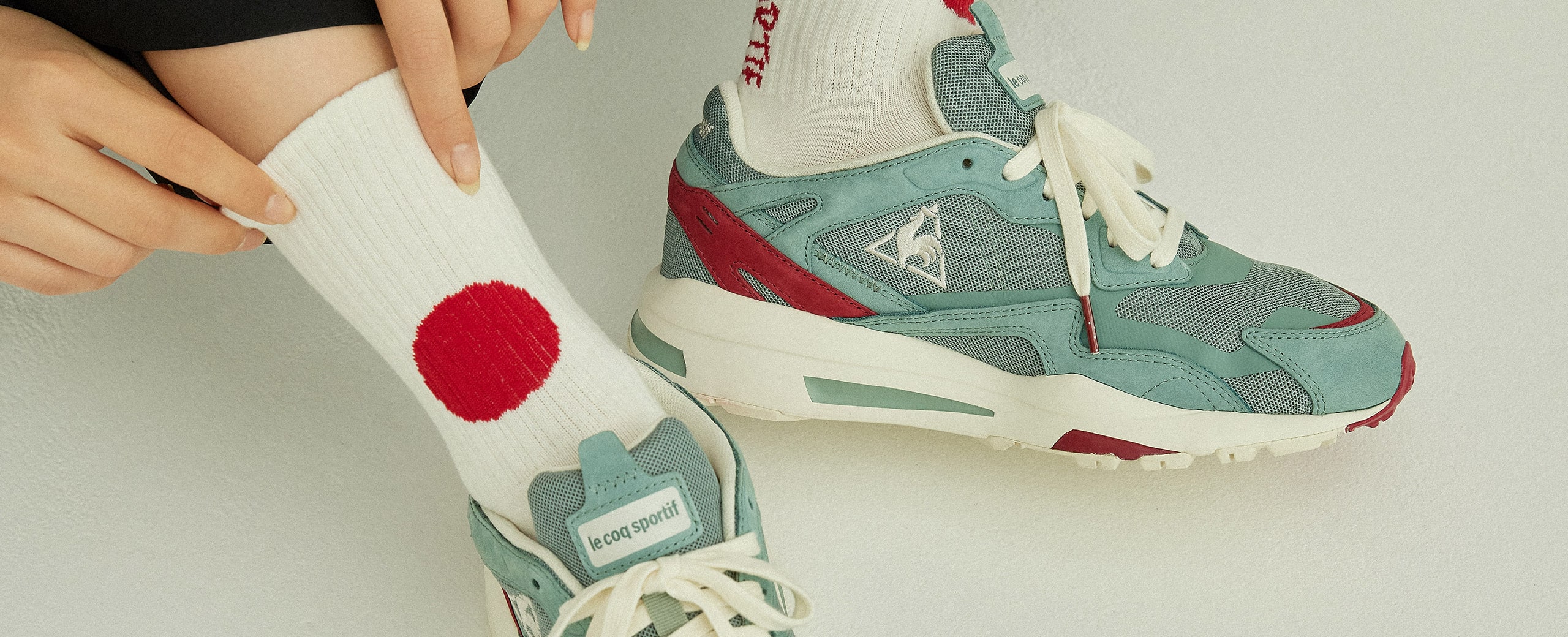 "le coq sportif LCS R888 EZ"