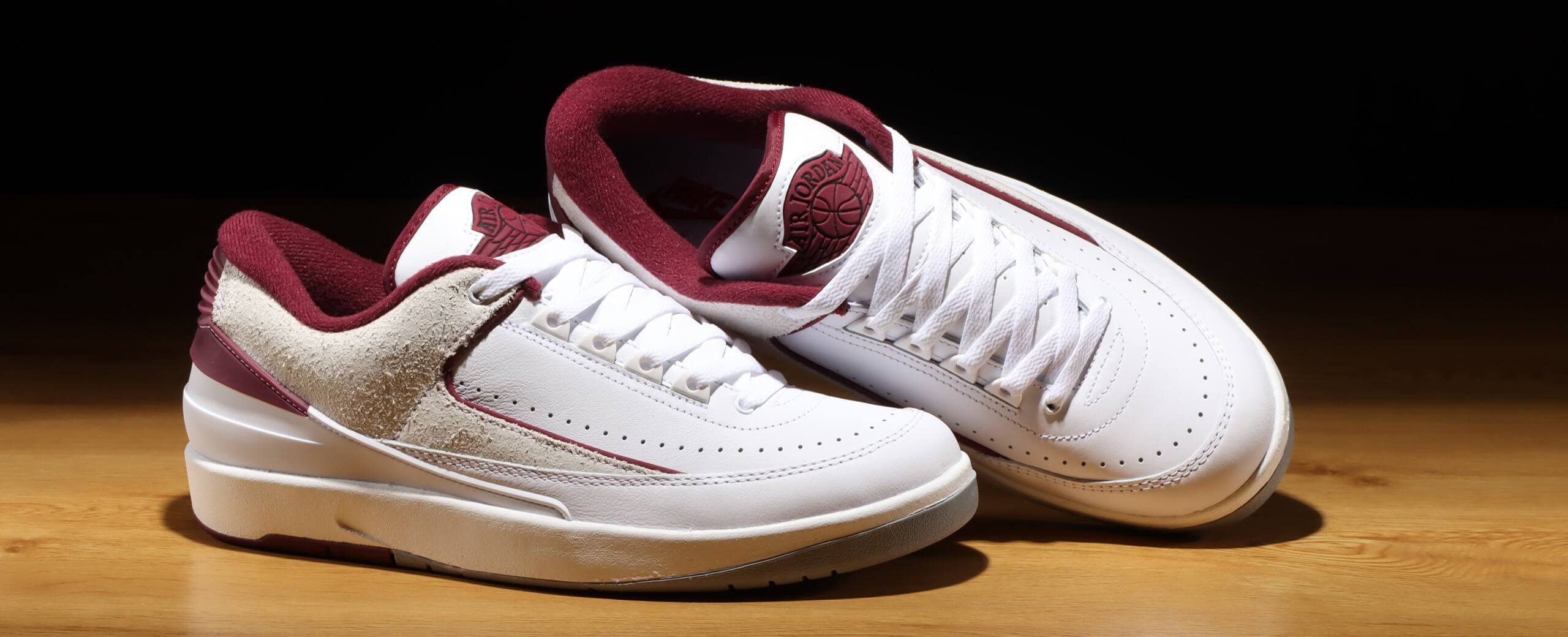 JORDAN BRAND AIR JORDAN 2 RETRO LOW WHITE/CHERRYWOOD RED-LT STEEL 