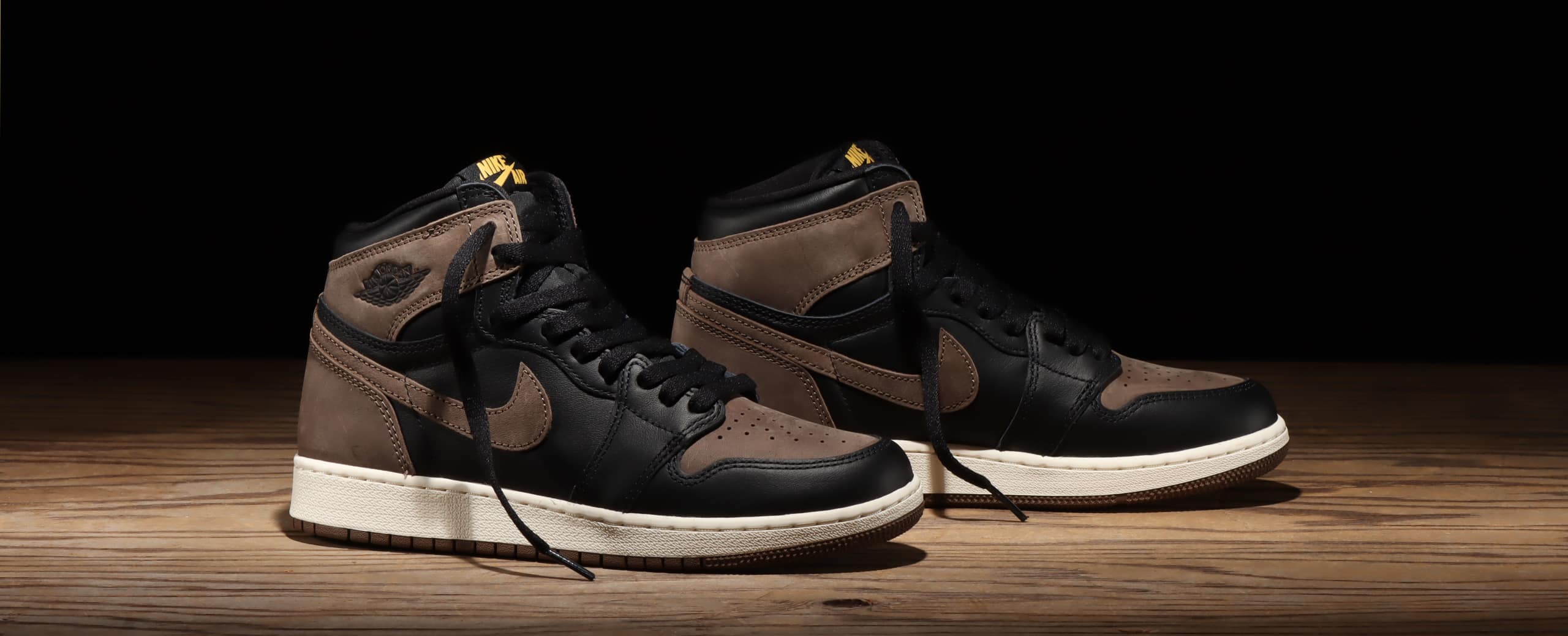 JORDAN BRAND AIR JORDAN 1 RETRO HIGH OG GS BLACK/METALLIC GOLD ...